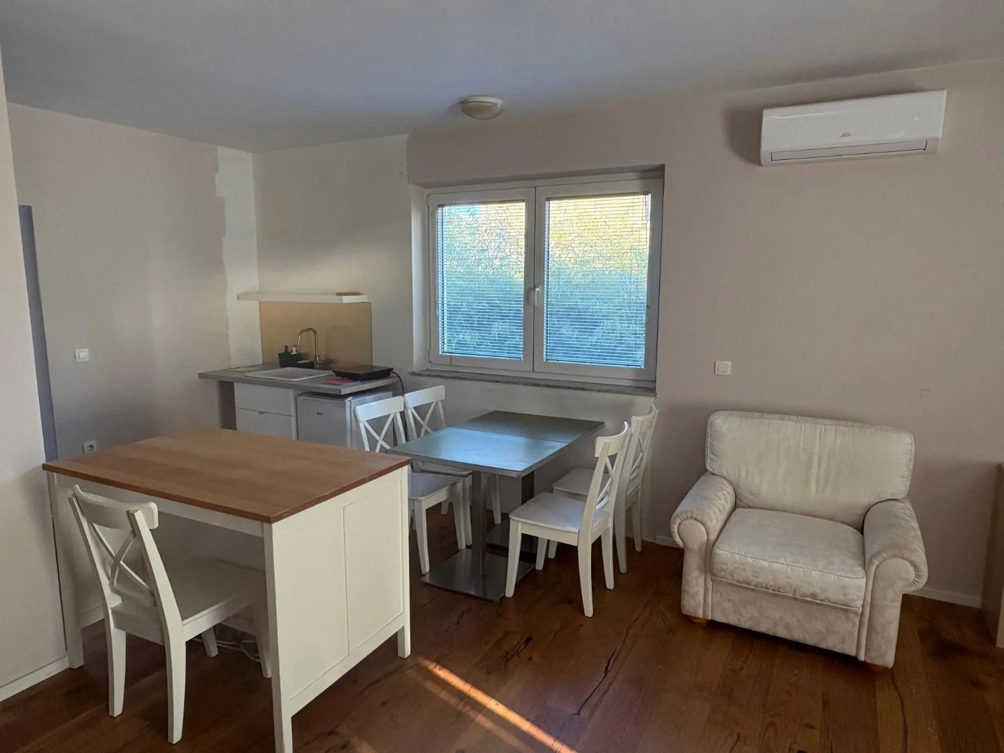 ROSE VALLEY, modern studios & apartments