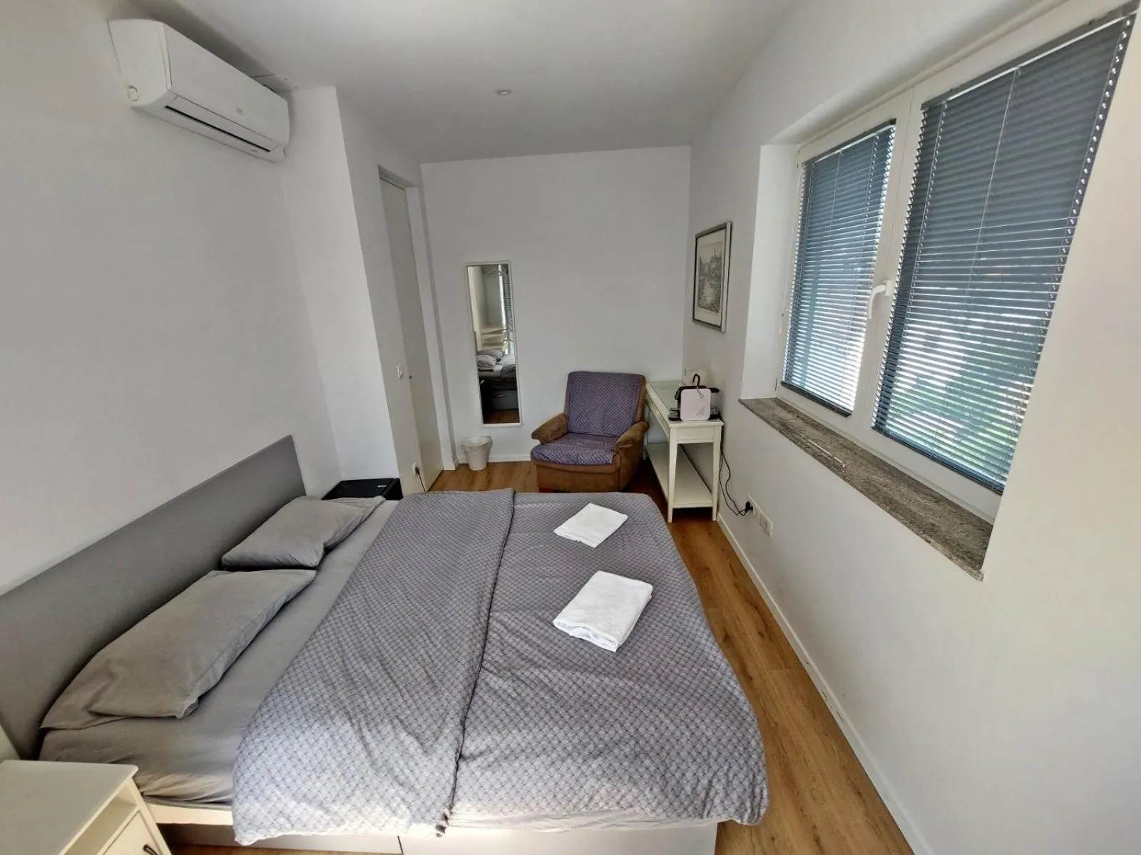 Bed in ROSE VALLEY, modern studios & apartments