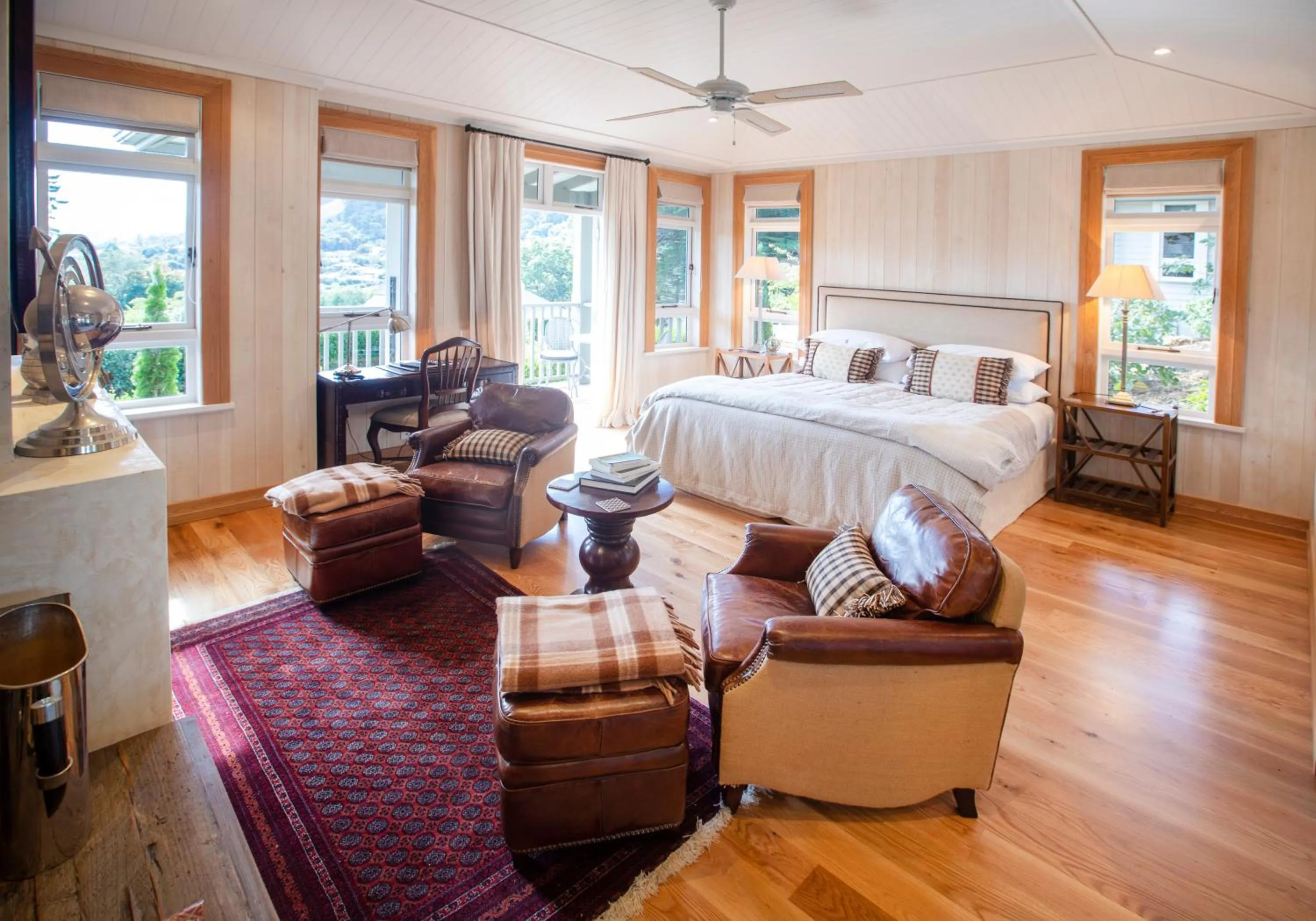 Bed in Pihopa Retreat