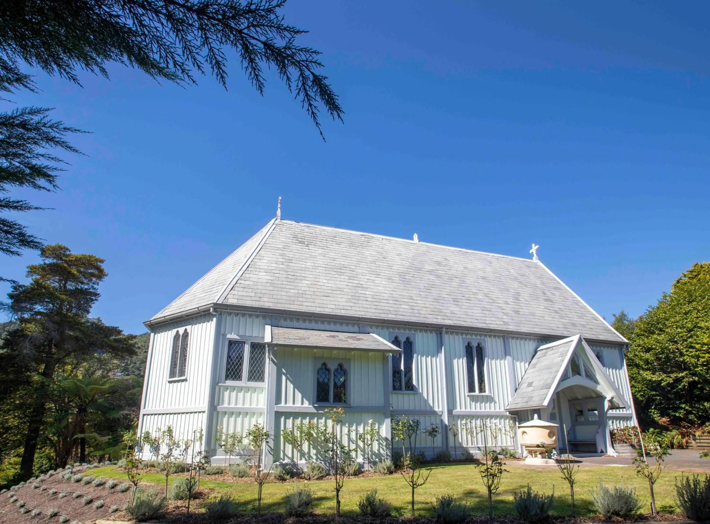 Place of worship in Pihopa Retreat