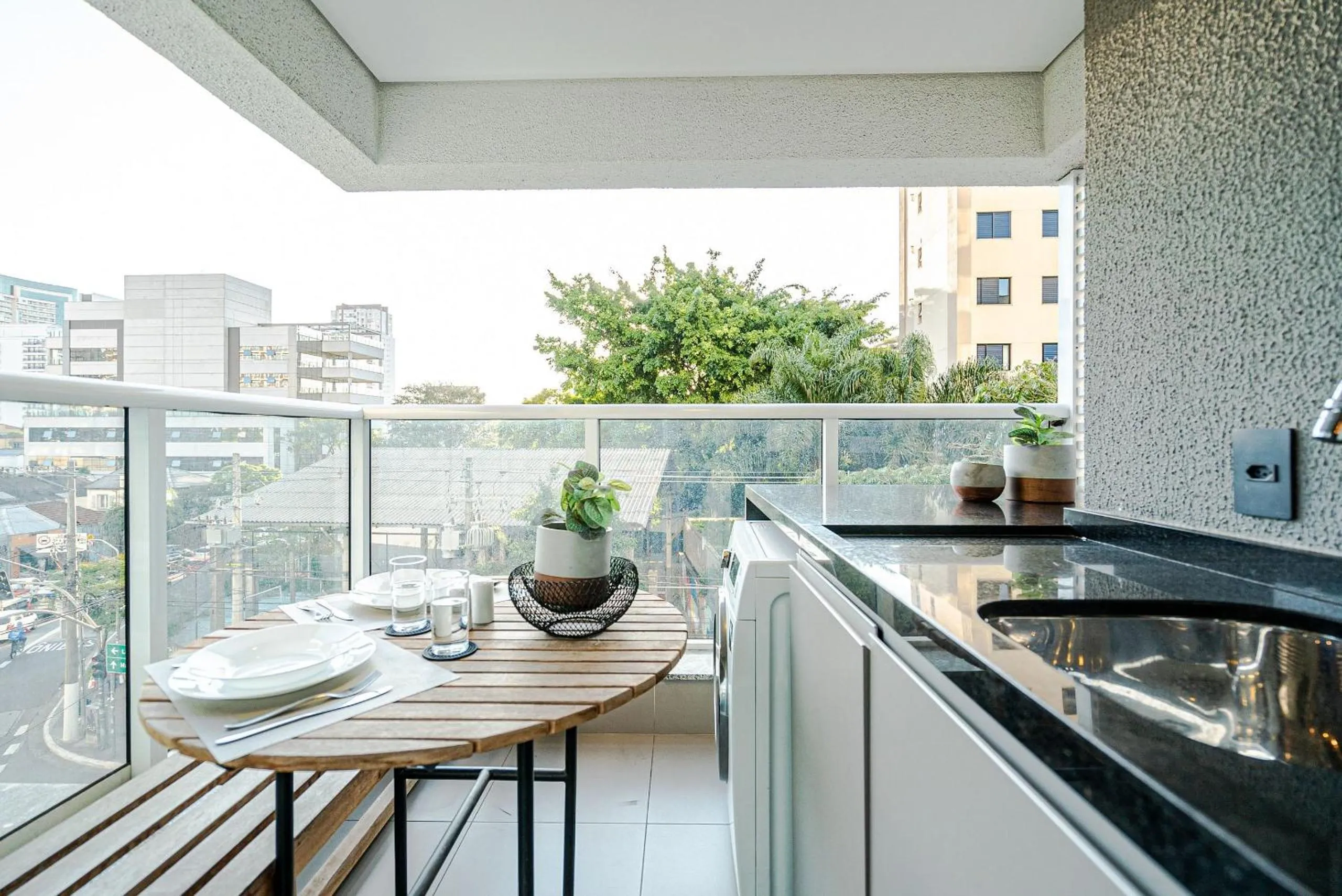 Day in Homelike by Viva - Apartamentos completos em Pinheiros a uma quadra da Faria Lima