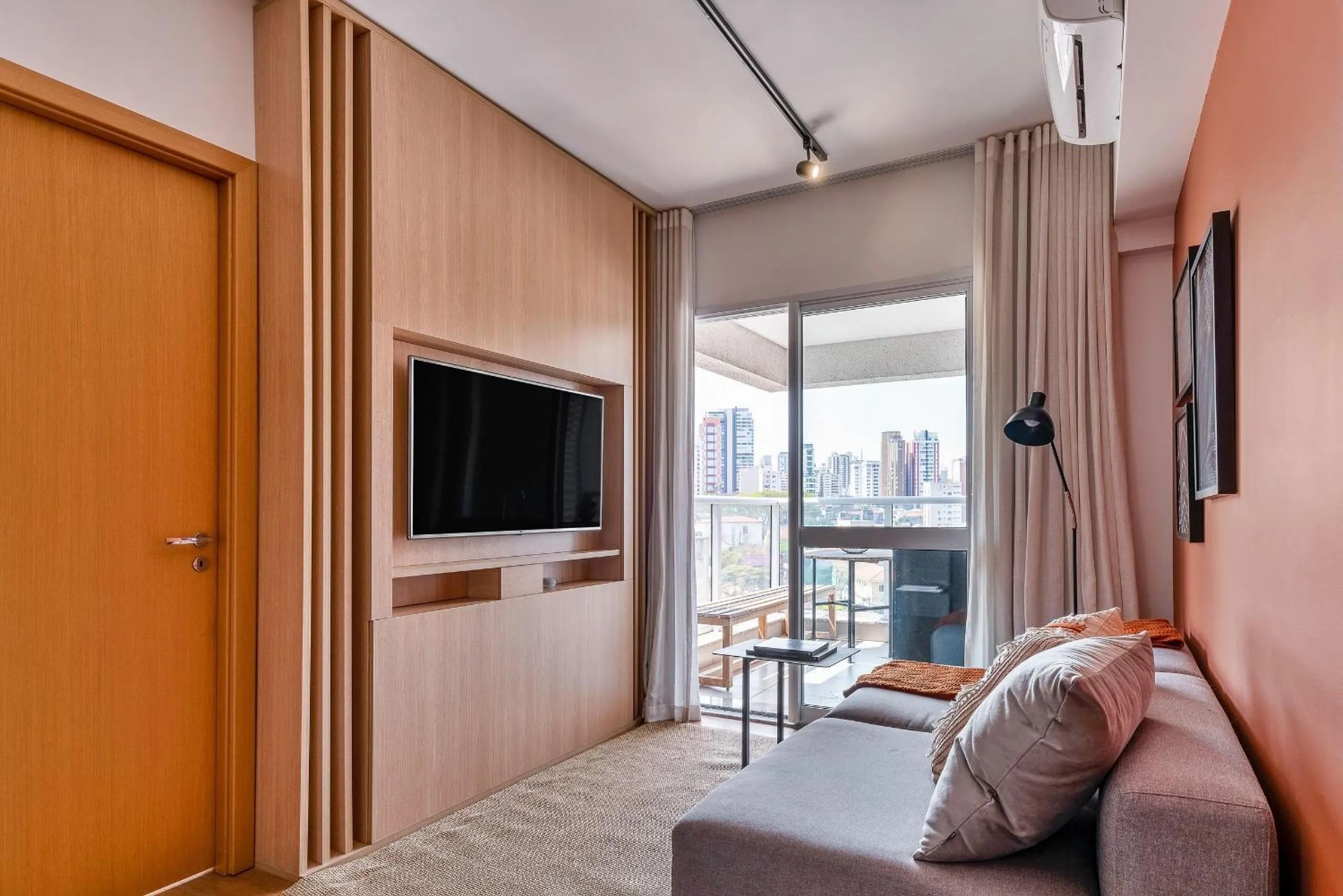 Bed in Homelike by Viva - Apartamentos completos em Pinheiros a uma quadra da Faria Lima
