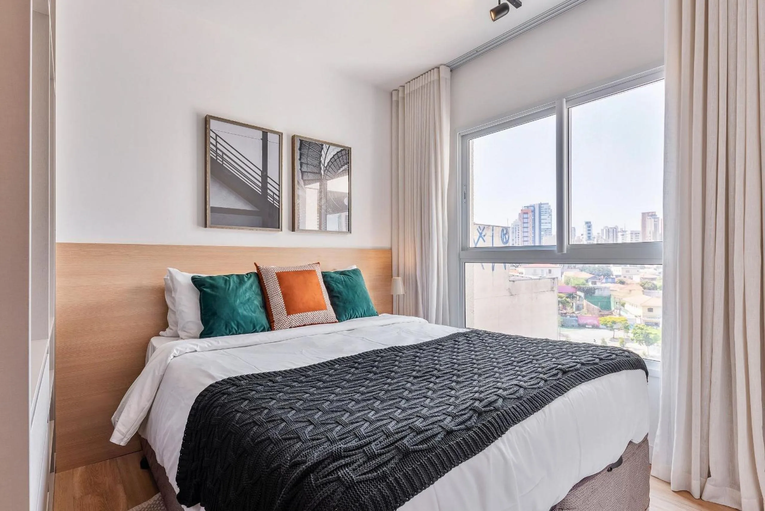 Bed in Homelike by Viva - Apartamentos completos em Pinheiros a uma quadra da Faria Lima