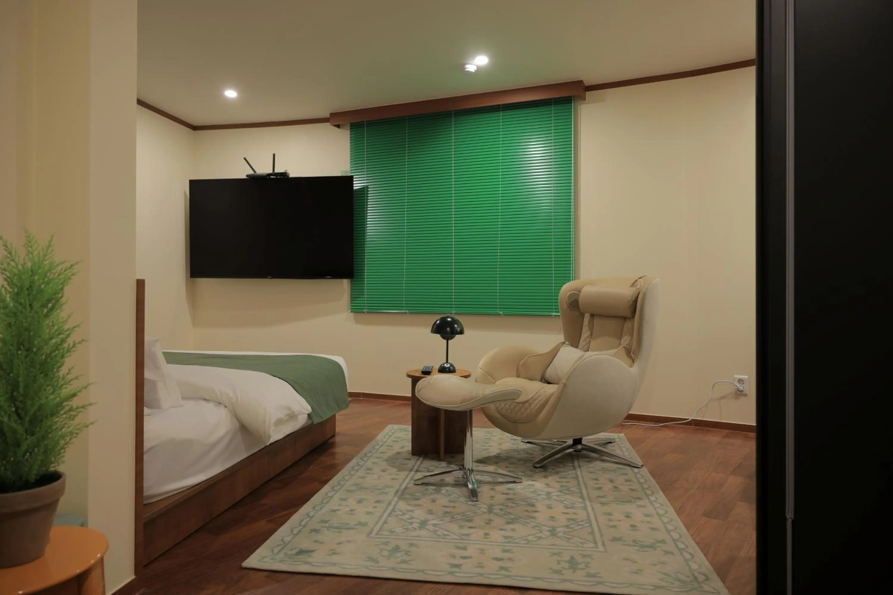 Photo of the whole room, Bed in Anook Hotel Jeonju