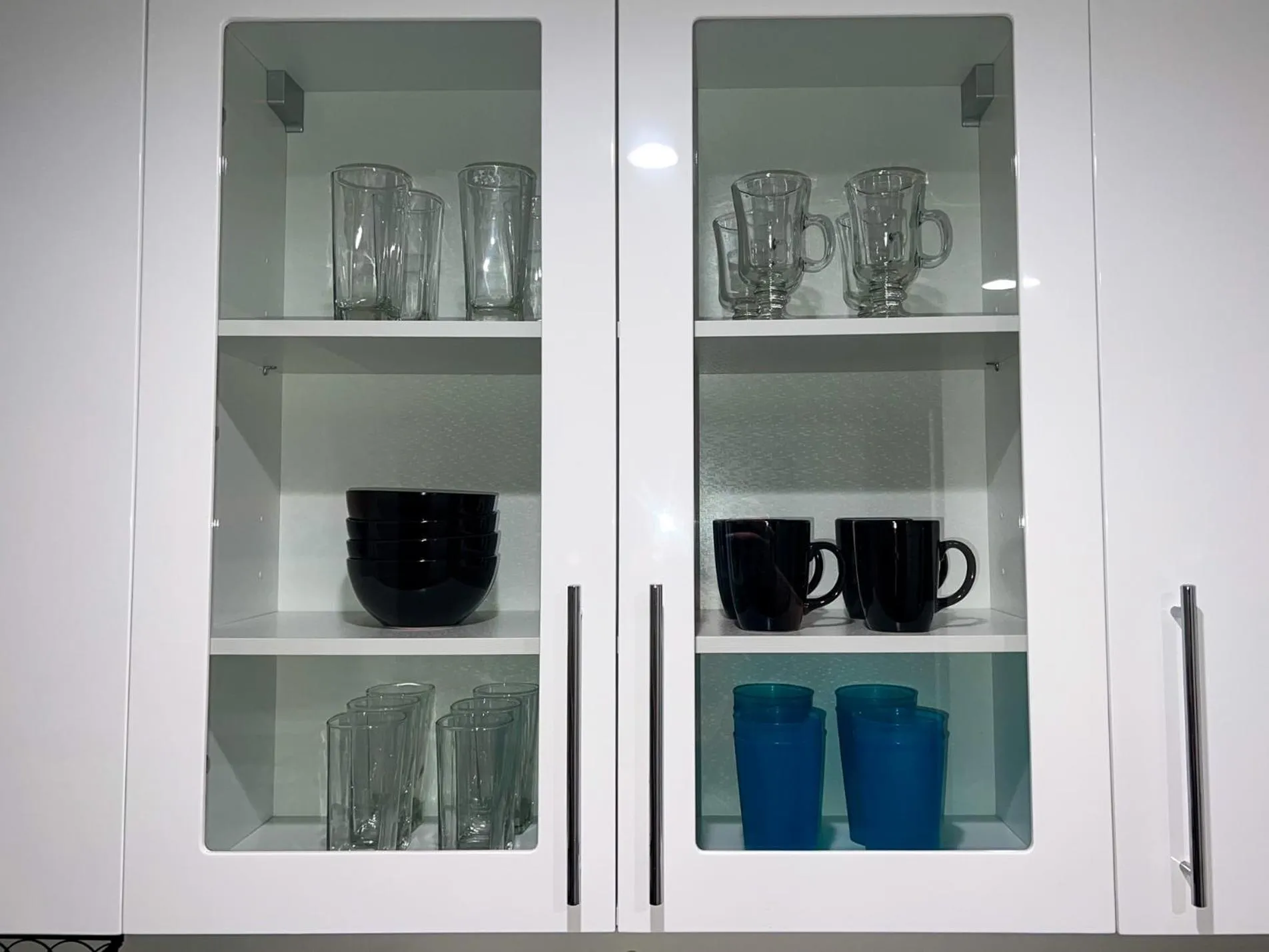 Coffee/tea facilities in Downtown Los Angeles Skyline balcony view Modern Penthouse