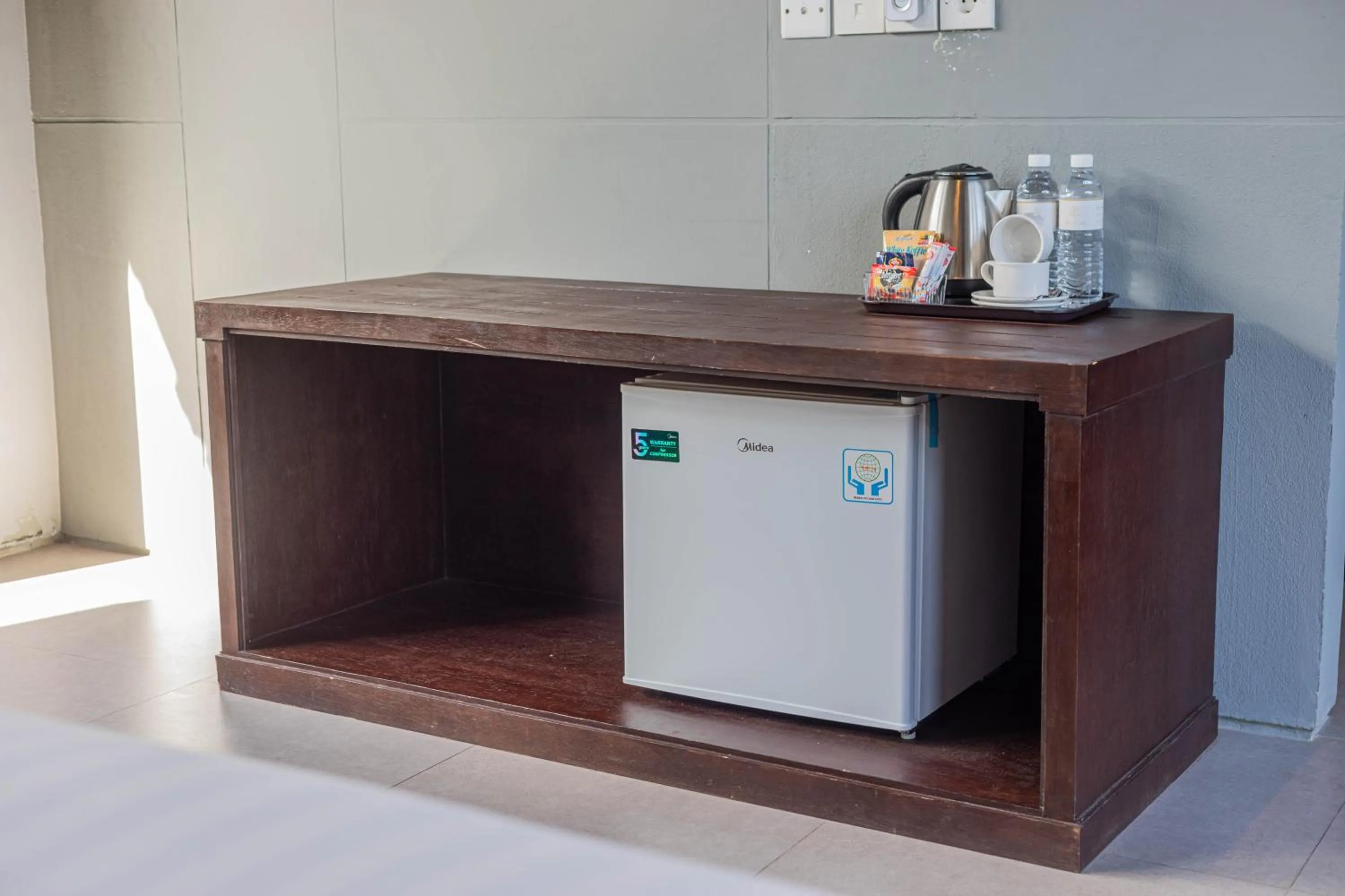 Coffee/tea facilities in ME Villa Pererenan