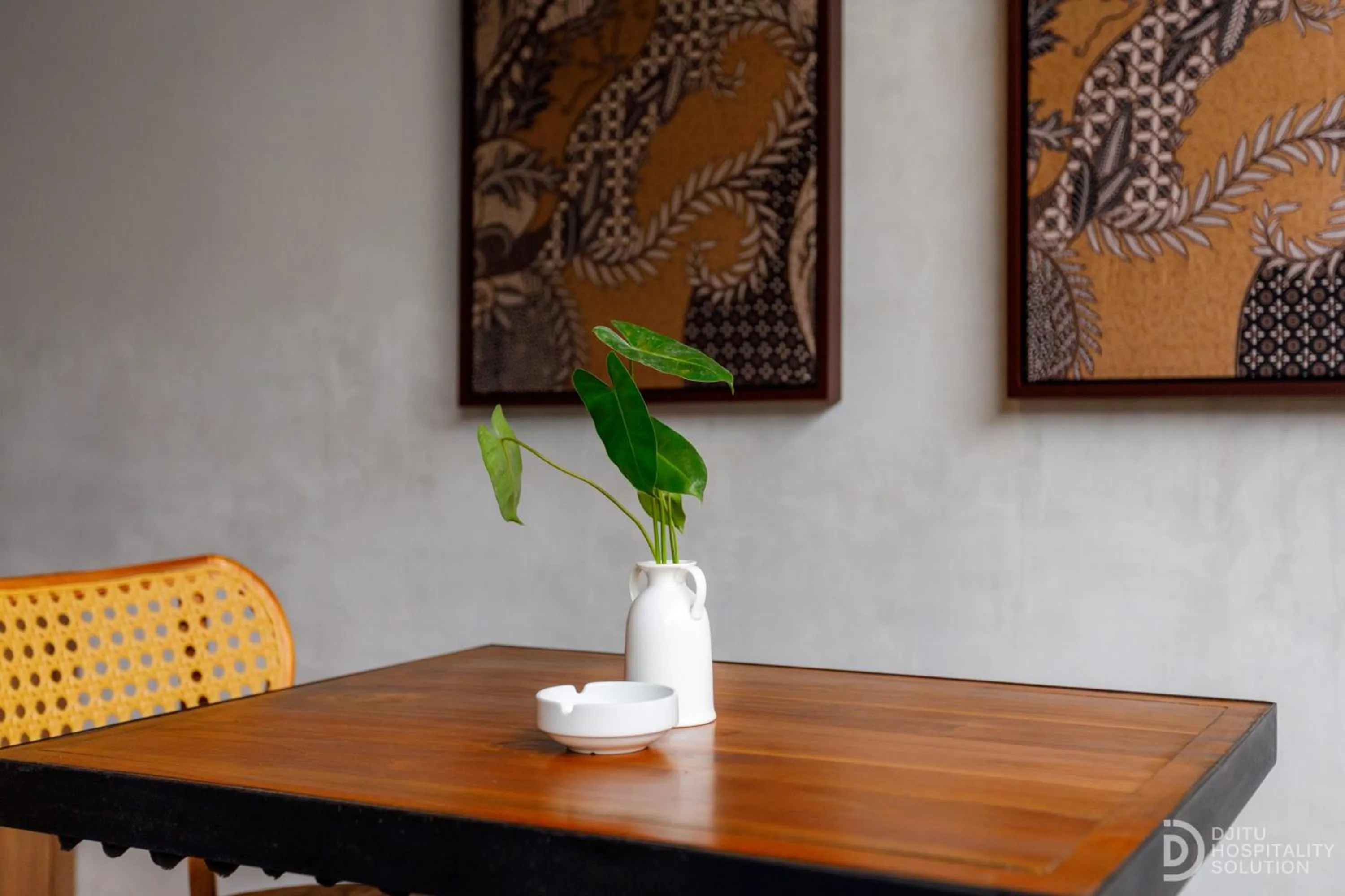 Decorative detail in ME Villa Pererenan