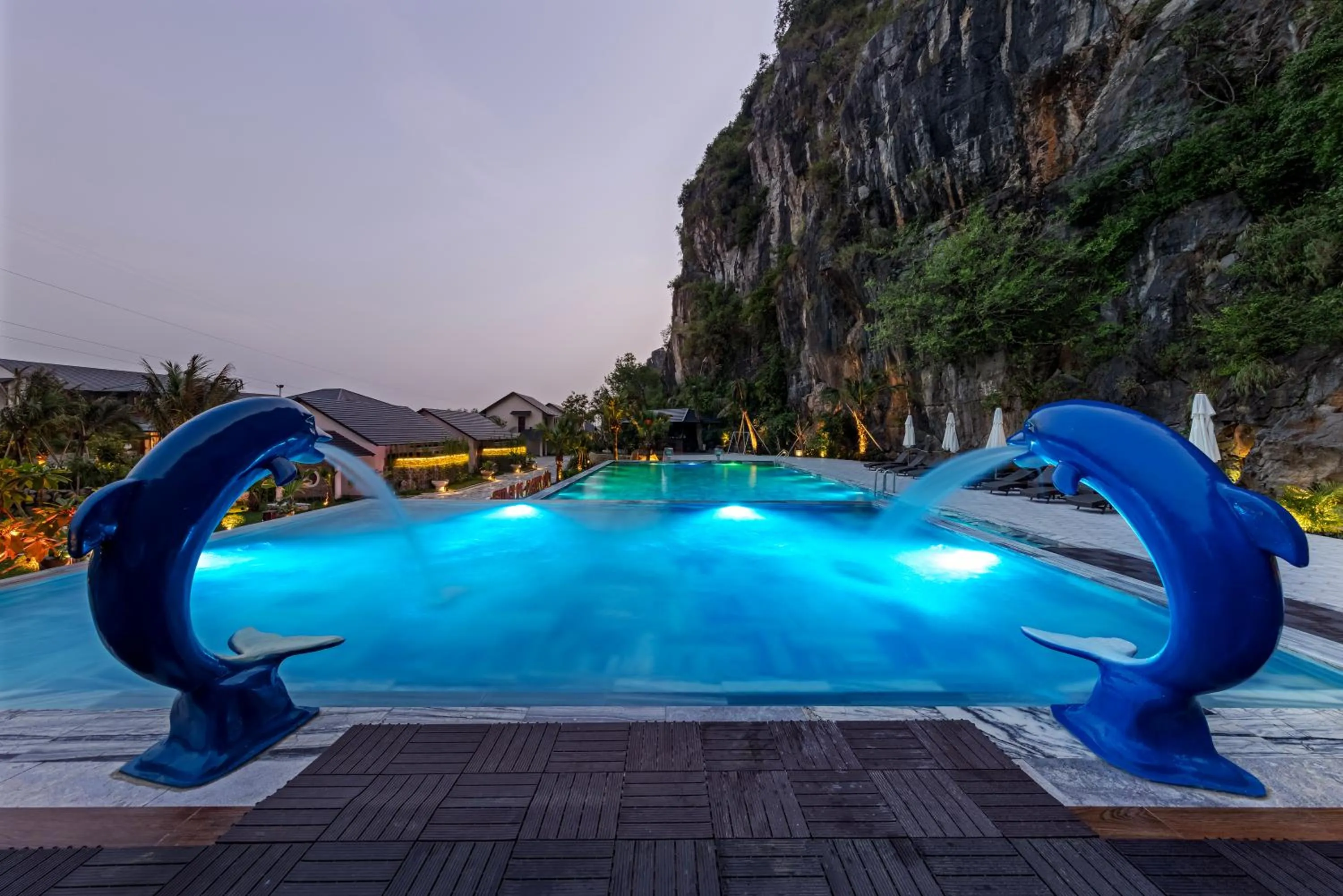 Pool view in Athena Premier Resort Ninh Bình