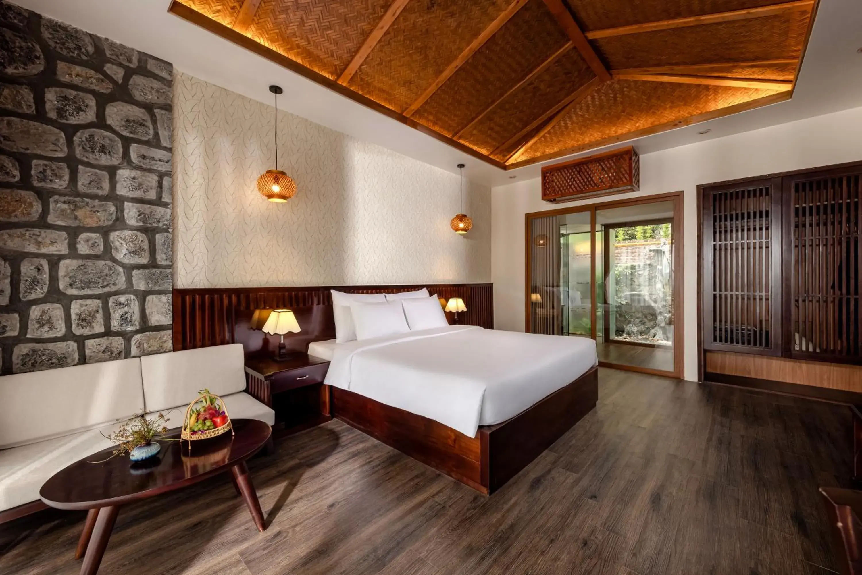 Double Room with Balcony in Athena Premier Resort Ninh Bình Double Room with Balcony in Athena Premier Resort Ninh Bình