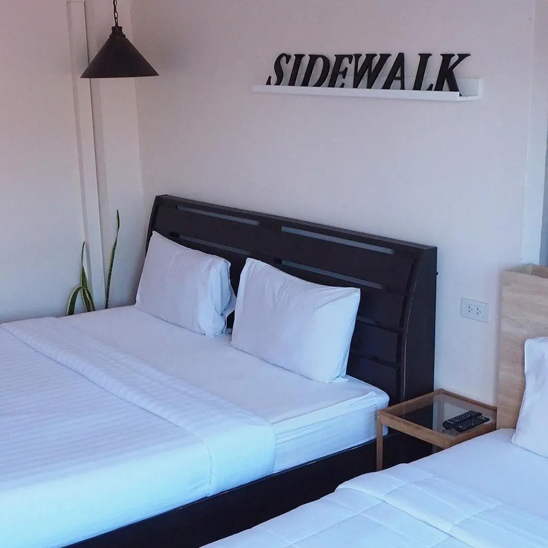 Bedroom, Bed in Sidewalk Boutique Hotel
