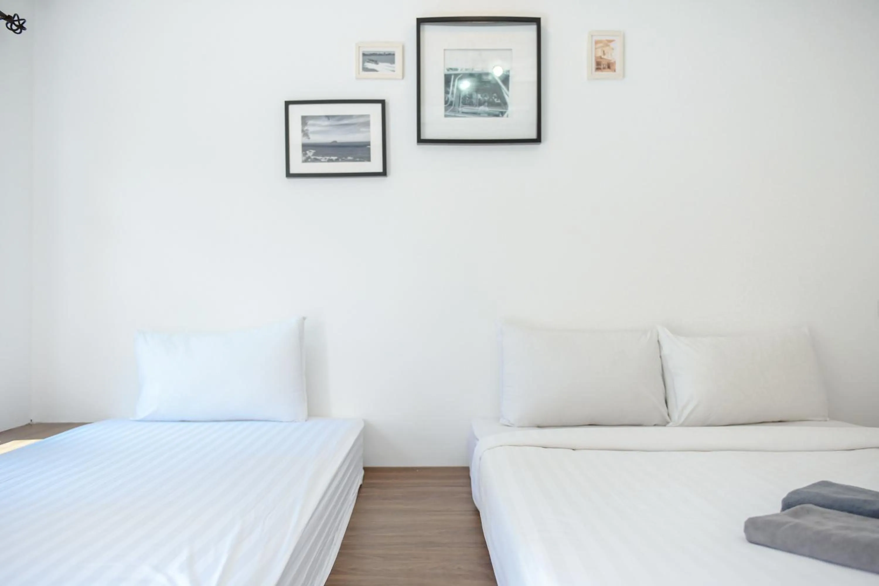 Bed in Sidewalk Boutique Hotel