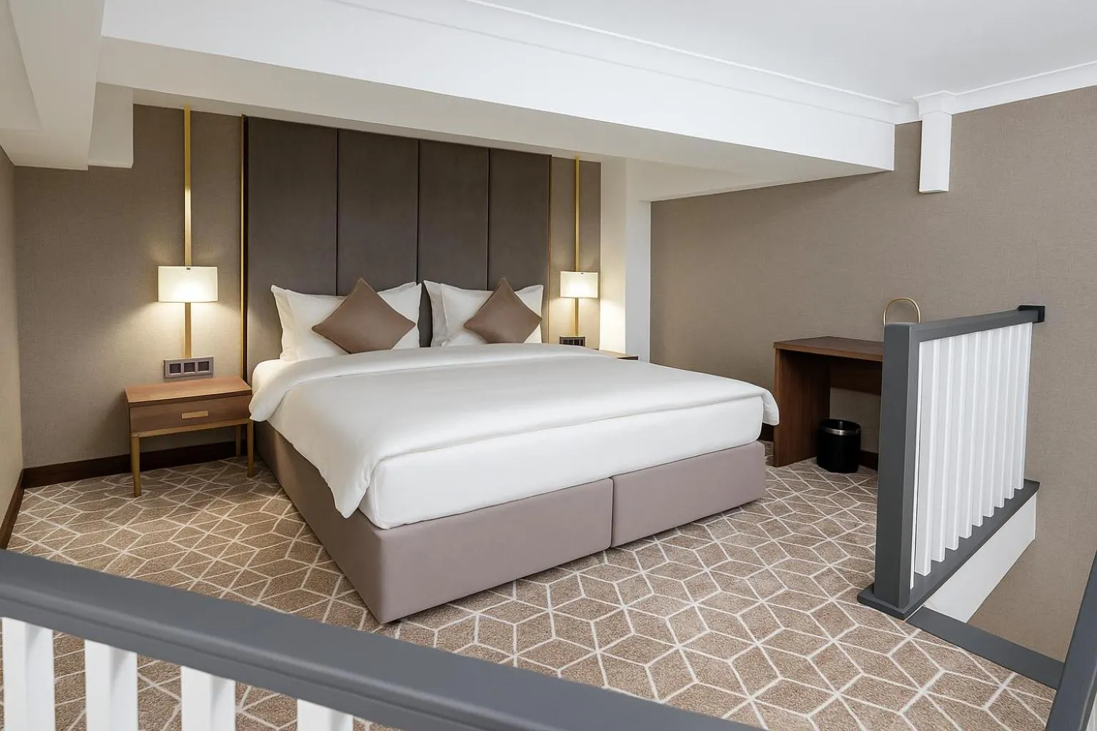 Bed in Tauke Khan Plaza