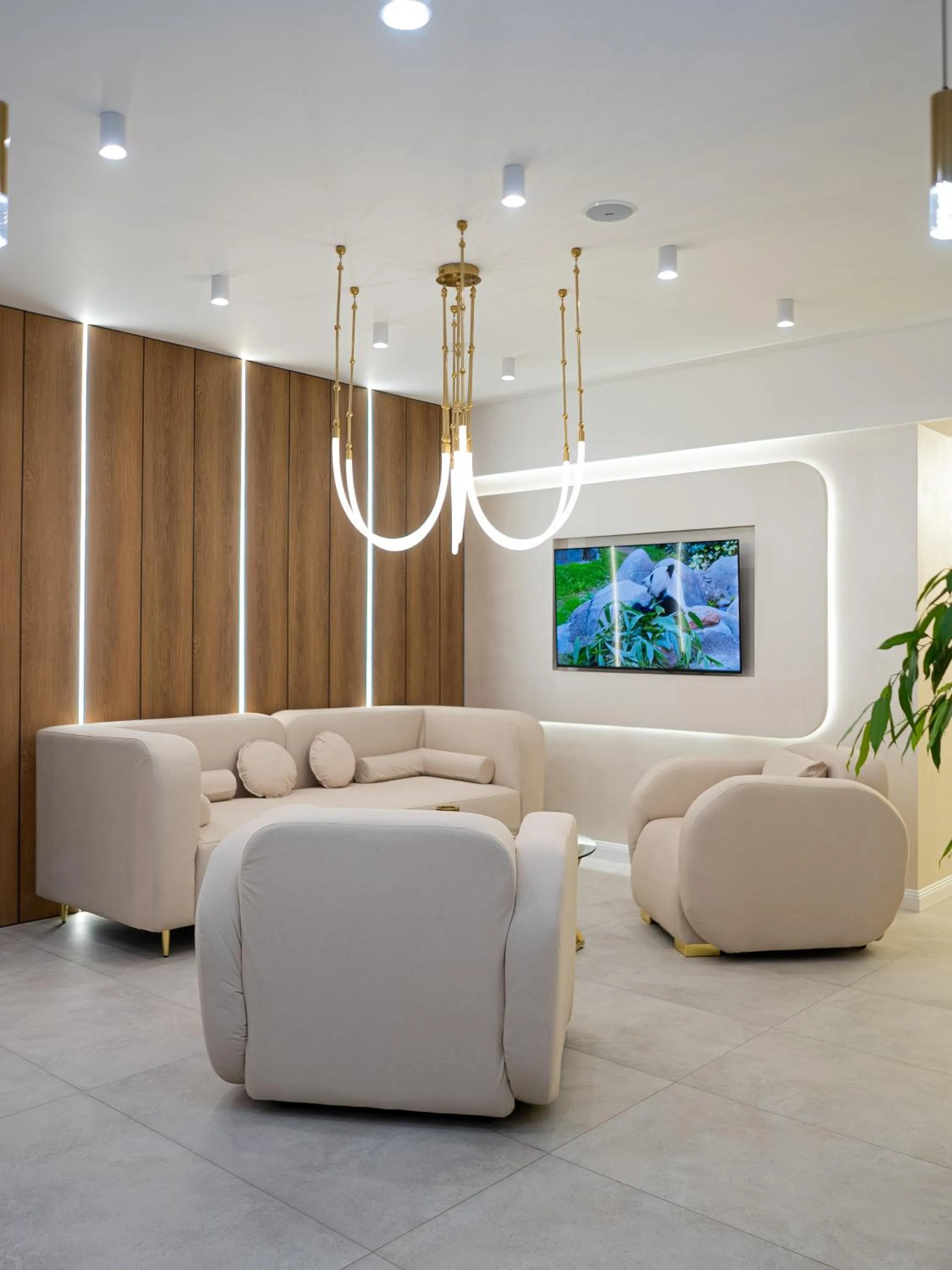 Spa and wellness centre/facilities in Tauke Khan Plaza