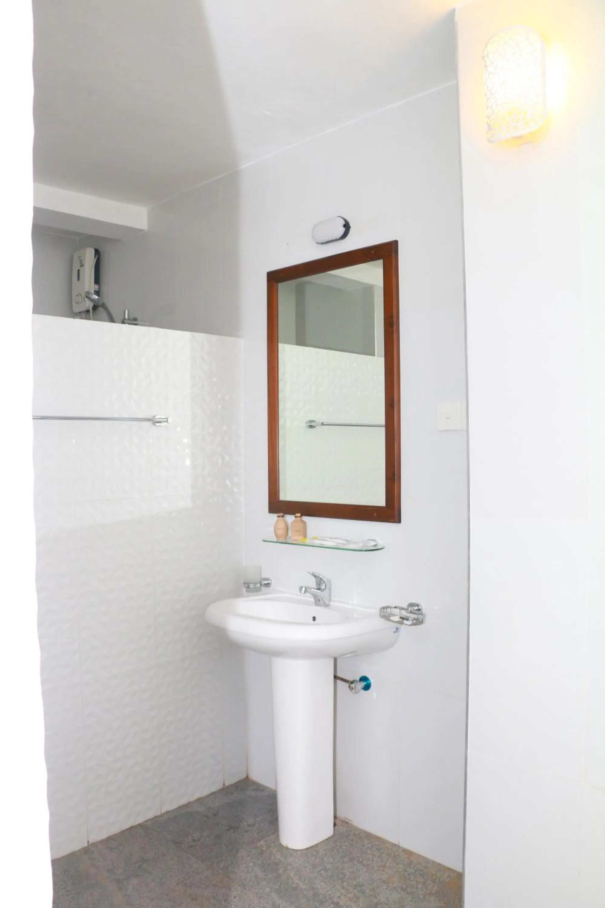 Bathroom in Esperanza Beach Mawella