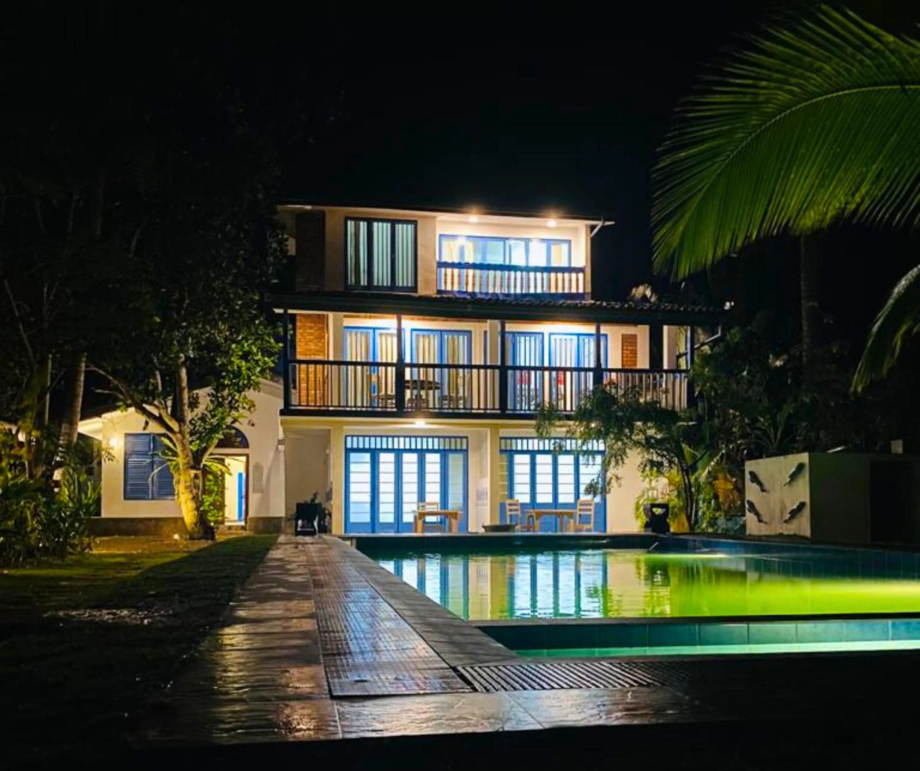 Garden in Esperanza Beach Mawella