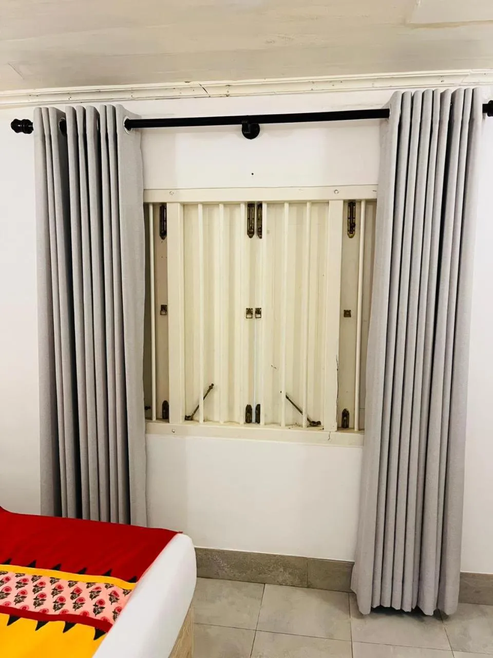 Bathroom, Bed in Esperanza Beach Mawella