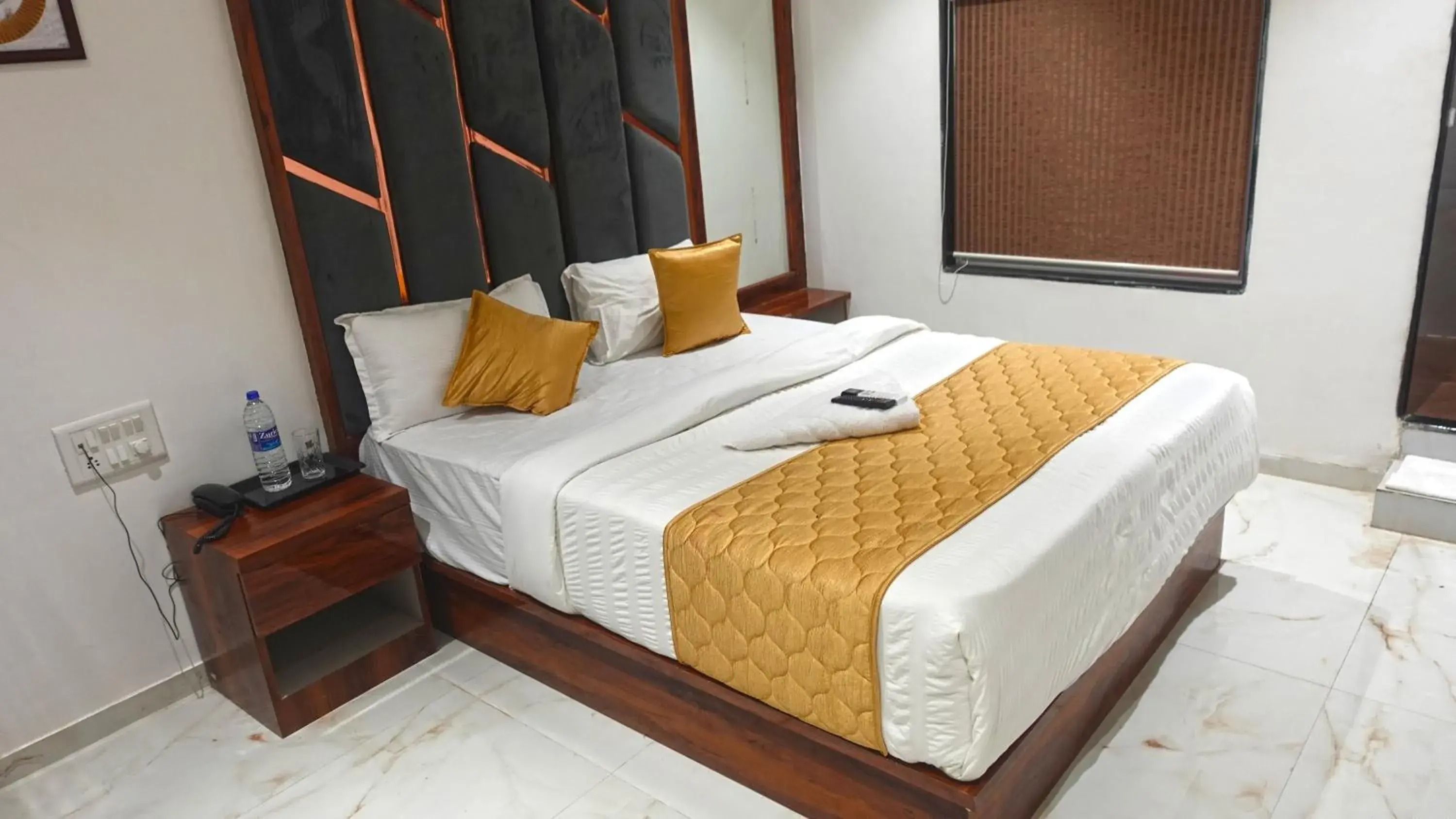 Hotel Palms Residency, Chembur Mumbai Hotel Palms Residency, Chembur Mumbai