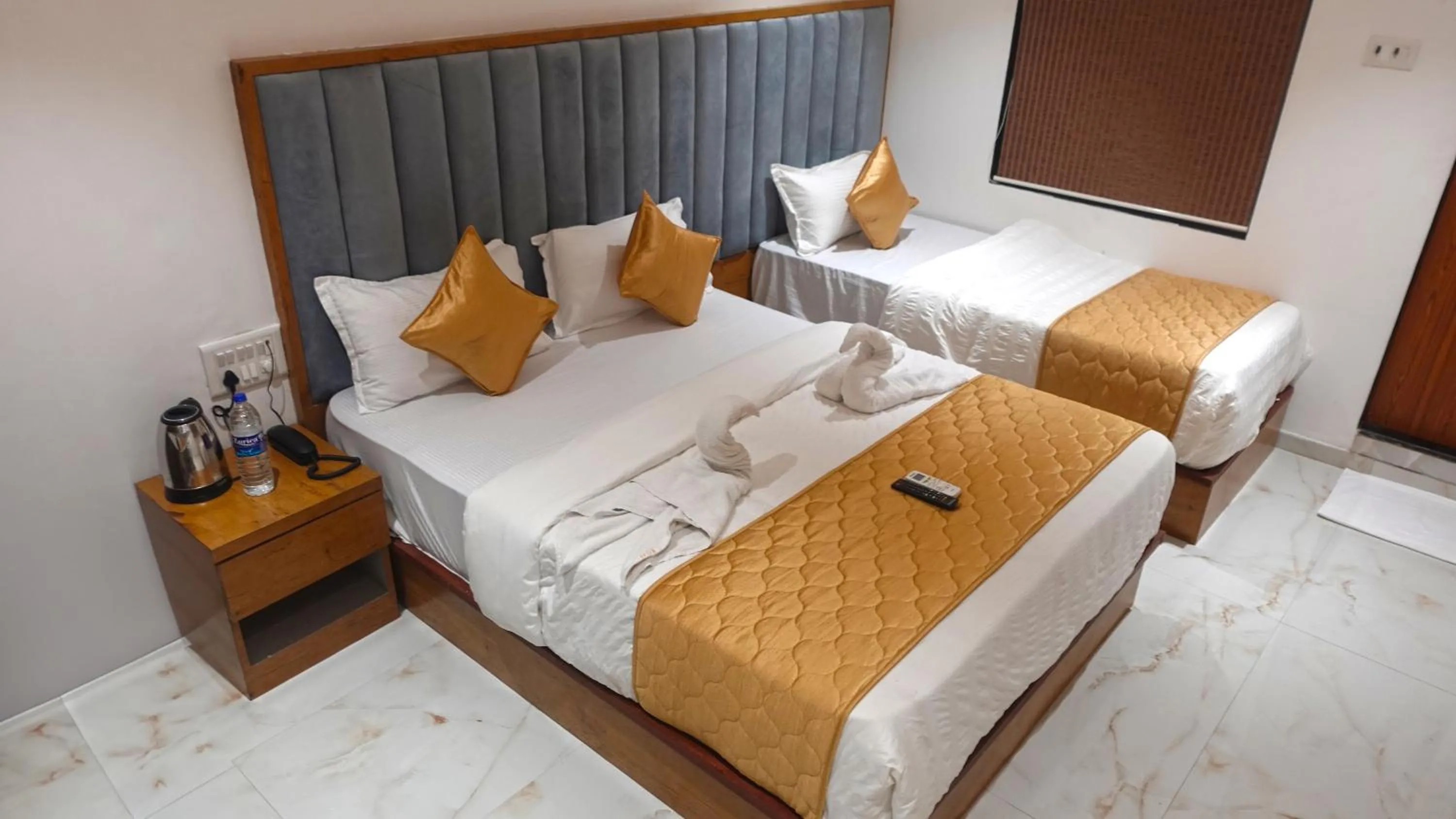 Bedroom, Bed in Hotel Palms Residency, Chembur Mumbai