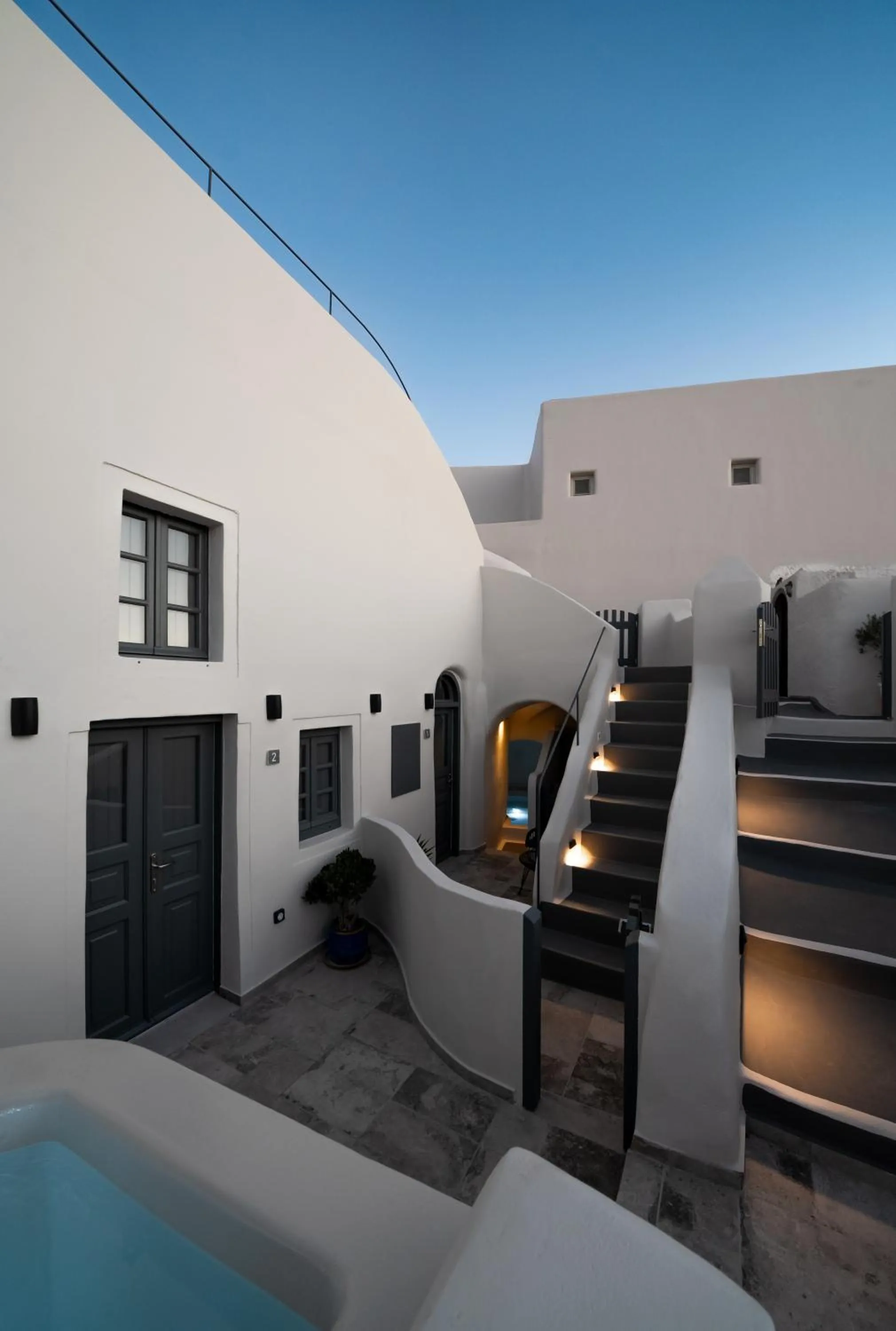 Alaya Suites