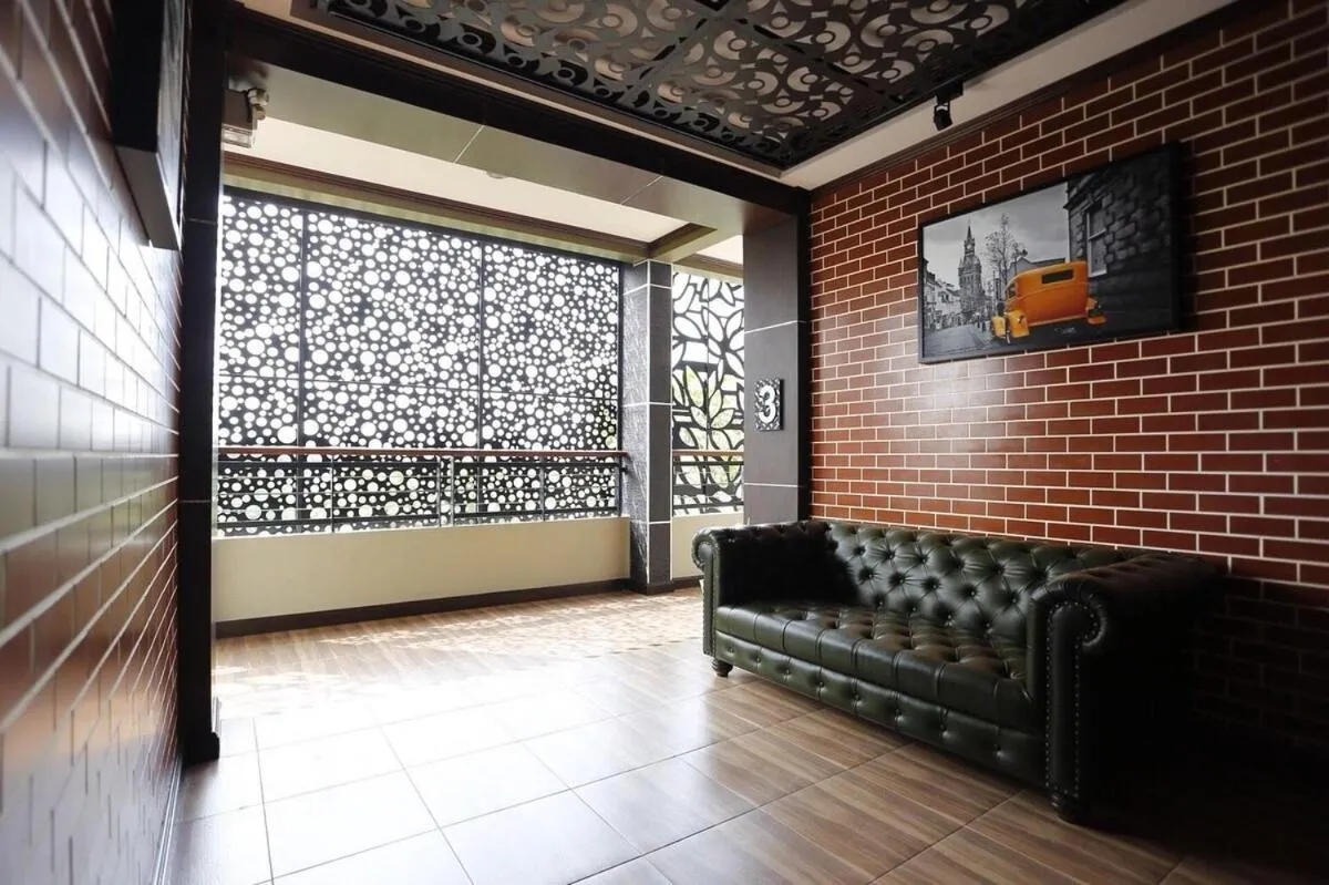 Lobby or reception in RoomQuest Chonburi Laem Chabang