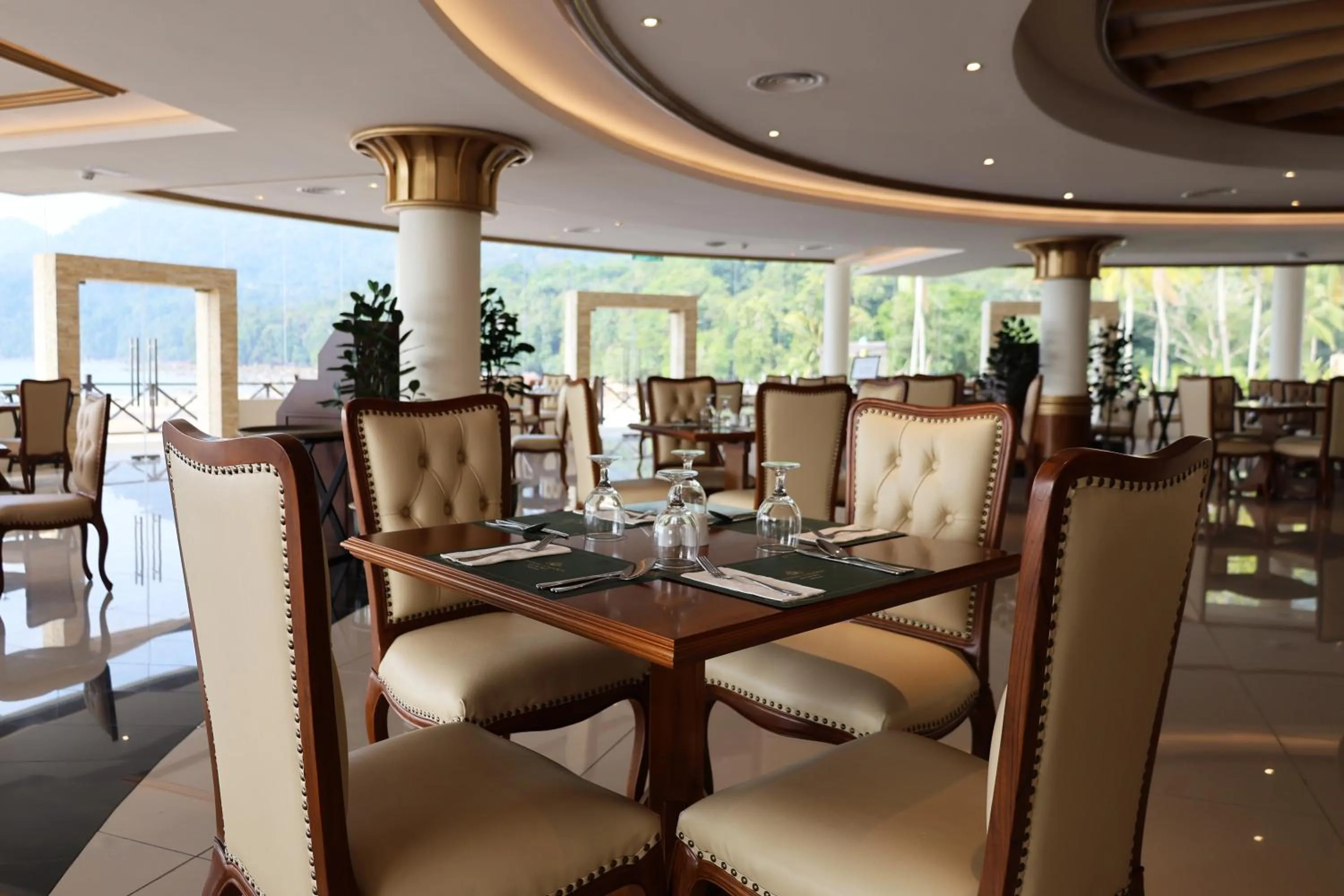 Restaurant/places to eat in Damai Lagoon Resort