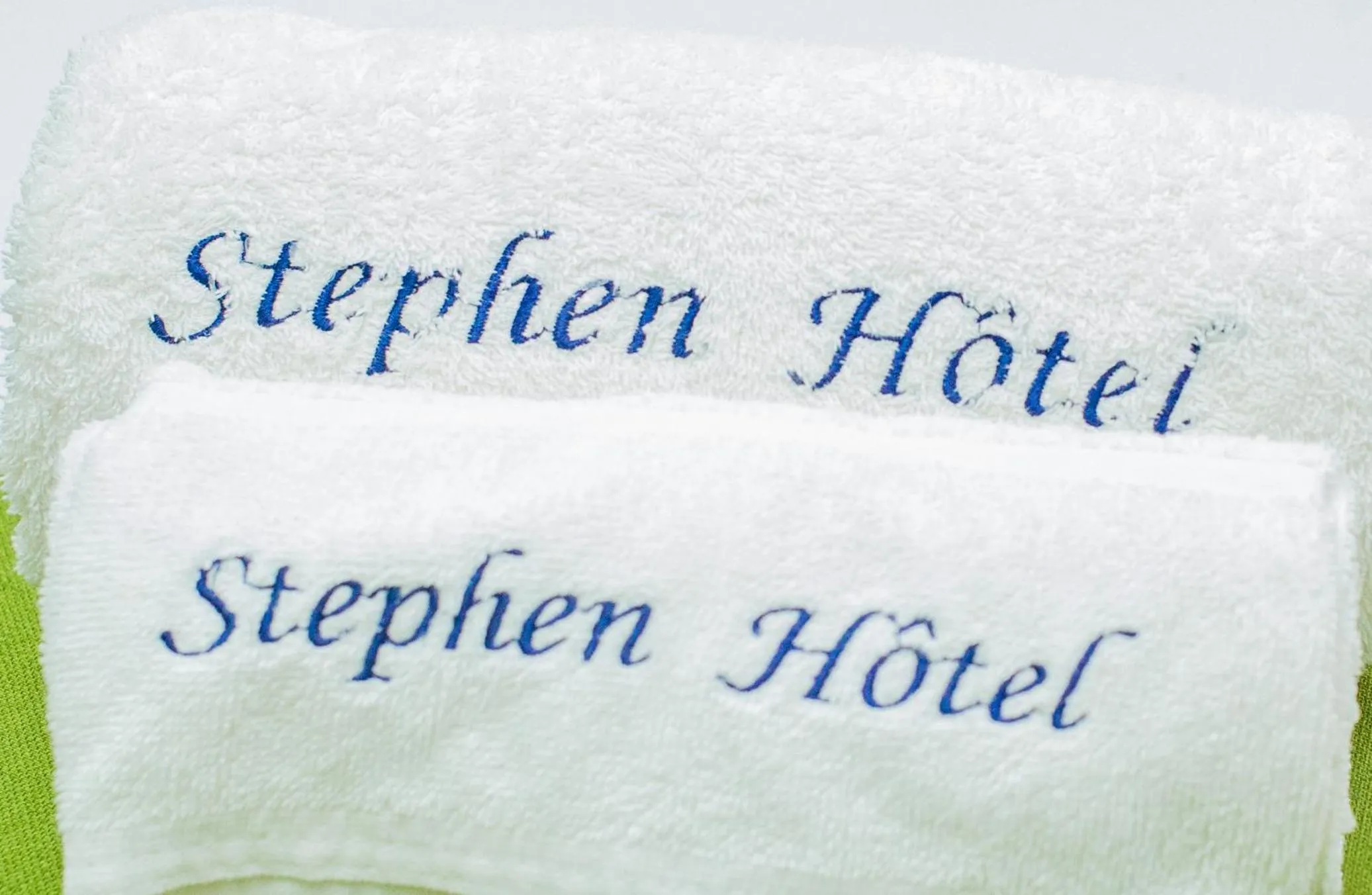 Bed in STEPHEN HOTEL