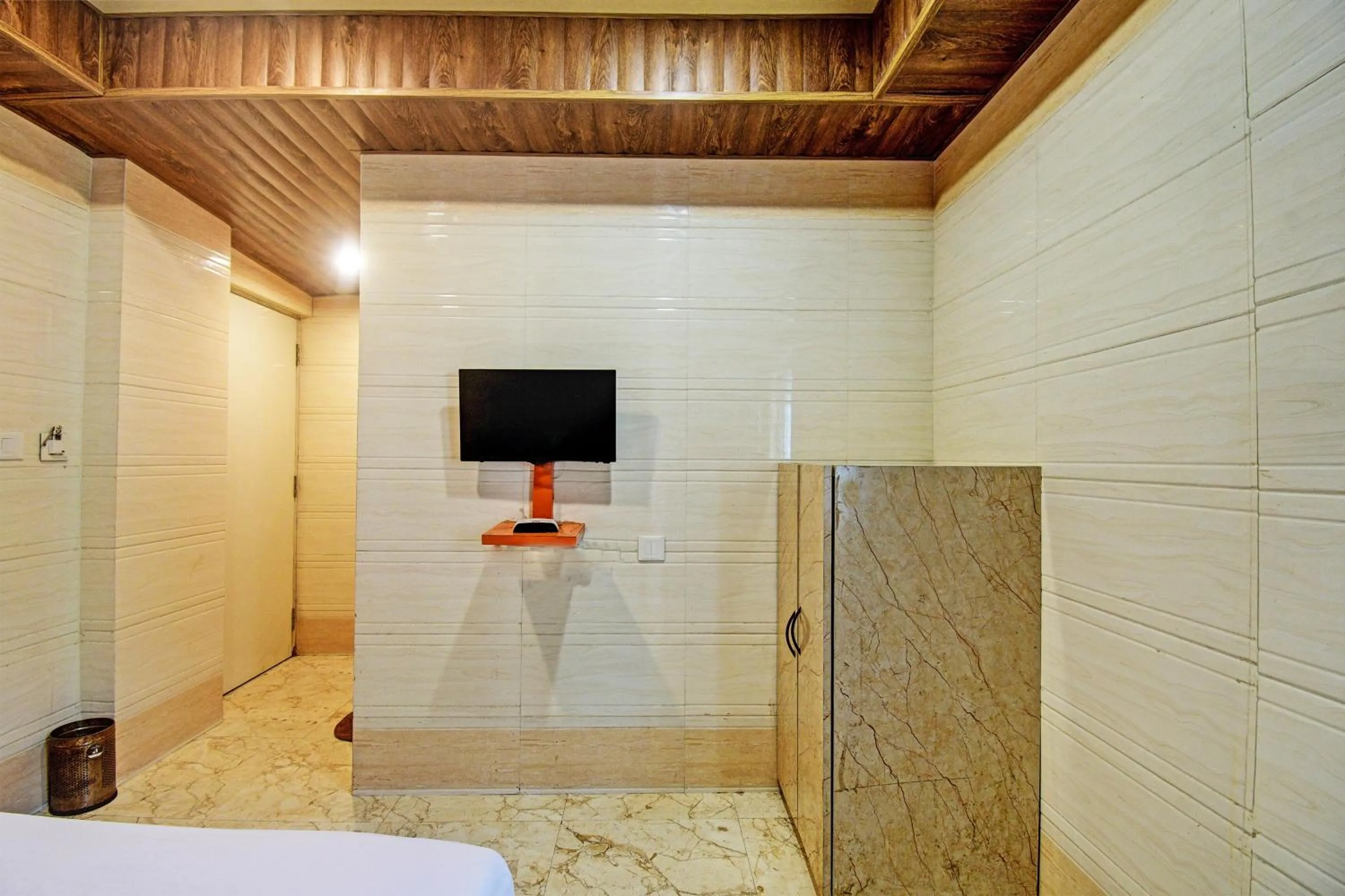 Bedroom, Bed in Super Hotel O Royal Inn