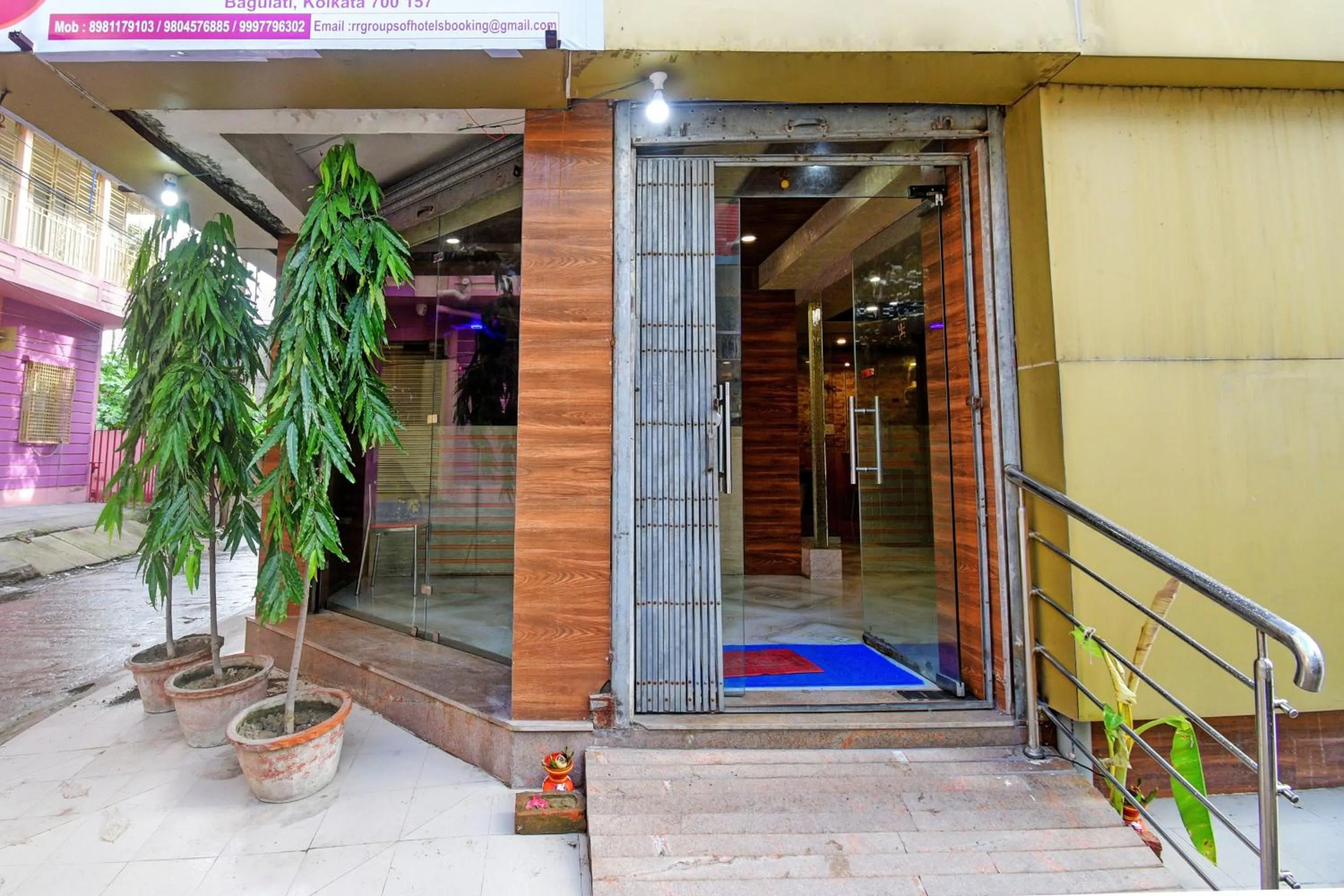 Facade/entrance in Super Hotel O Royal Inn