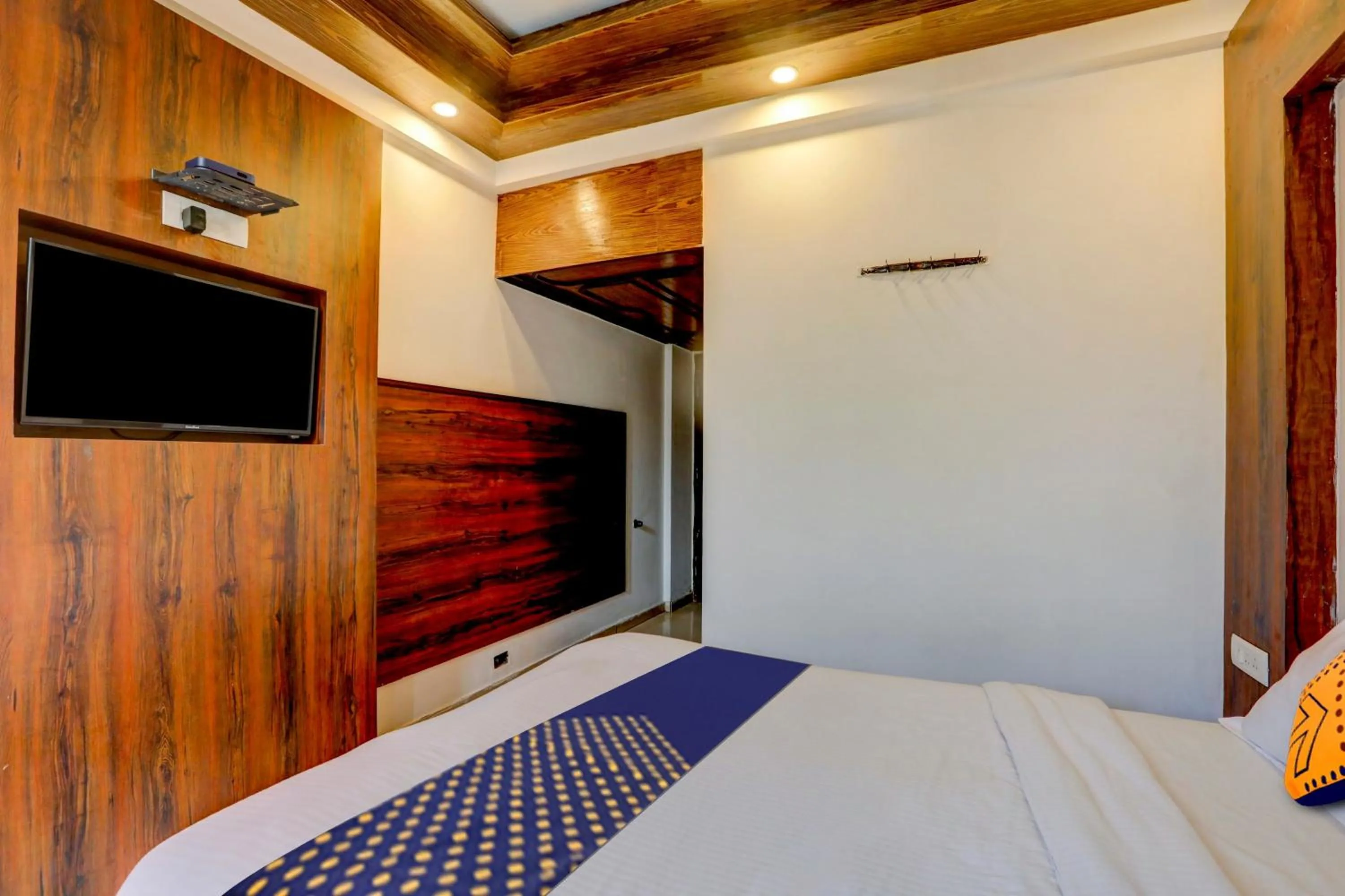 Bedroom in Hotel O Rajdhani Group Of Hotels