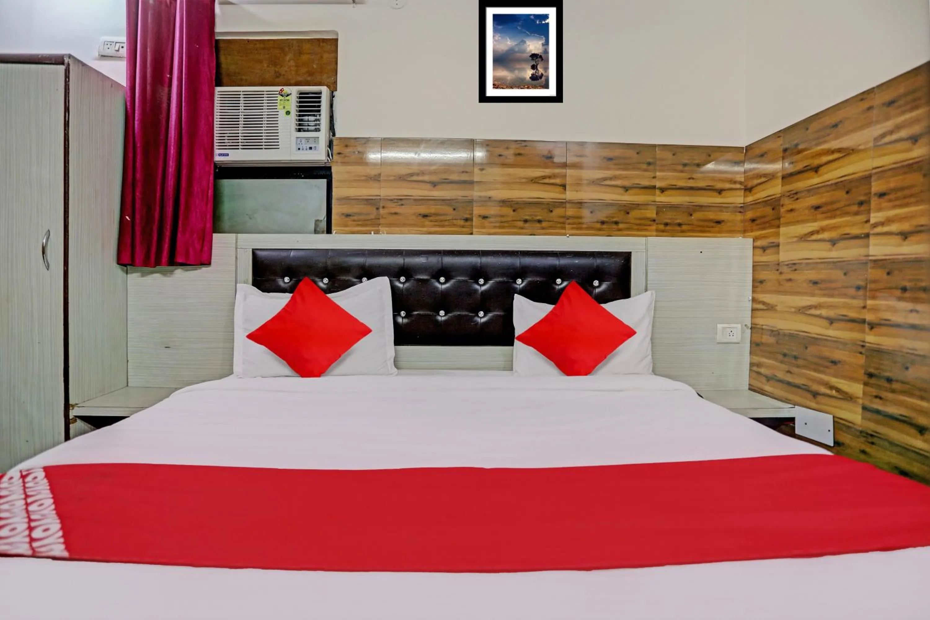 Bedroom in Hotel O Umen Hotels