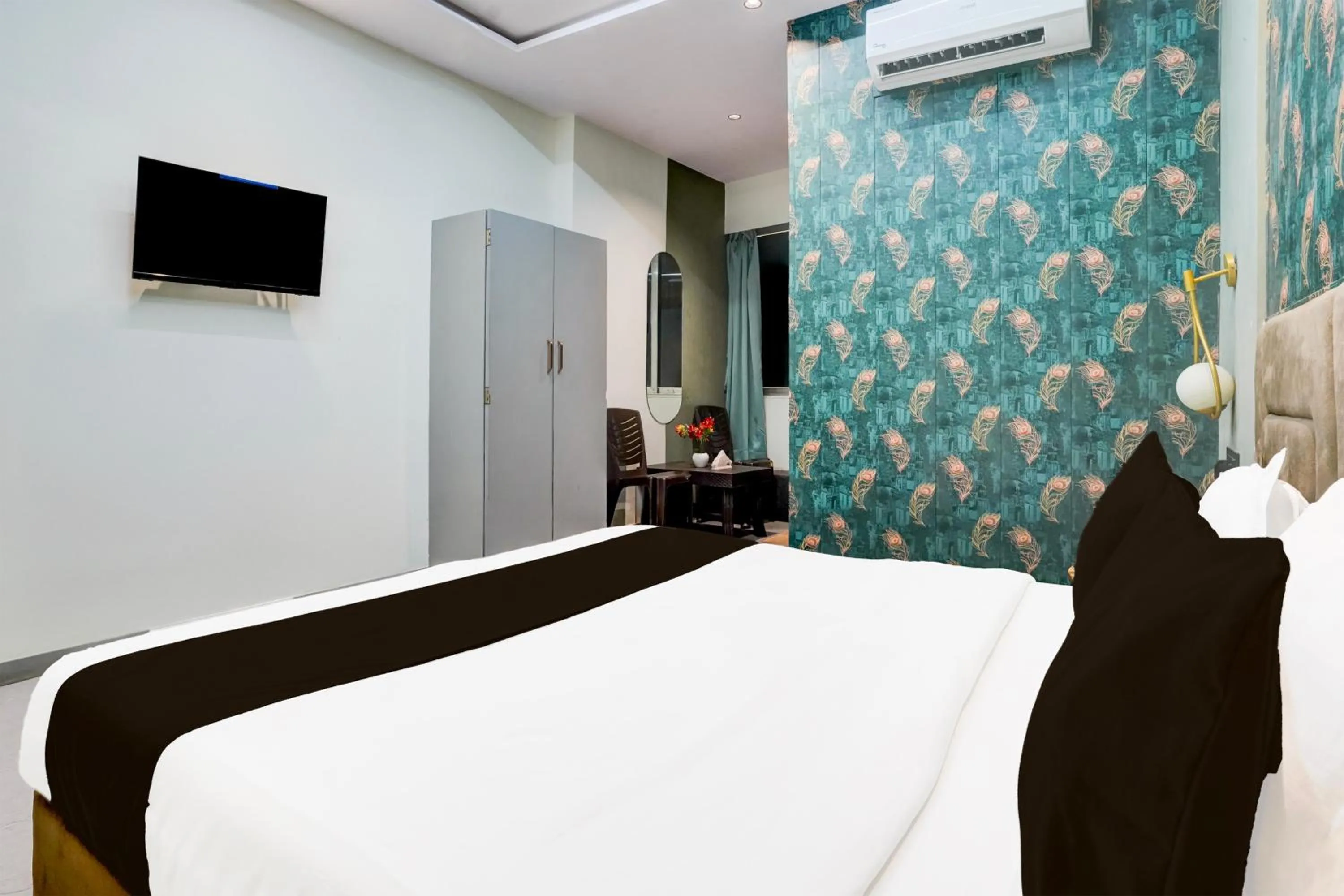 Bedroom, Bed in Collection O Adajan Formerly Hotel Sky Palace