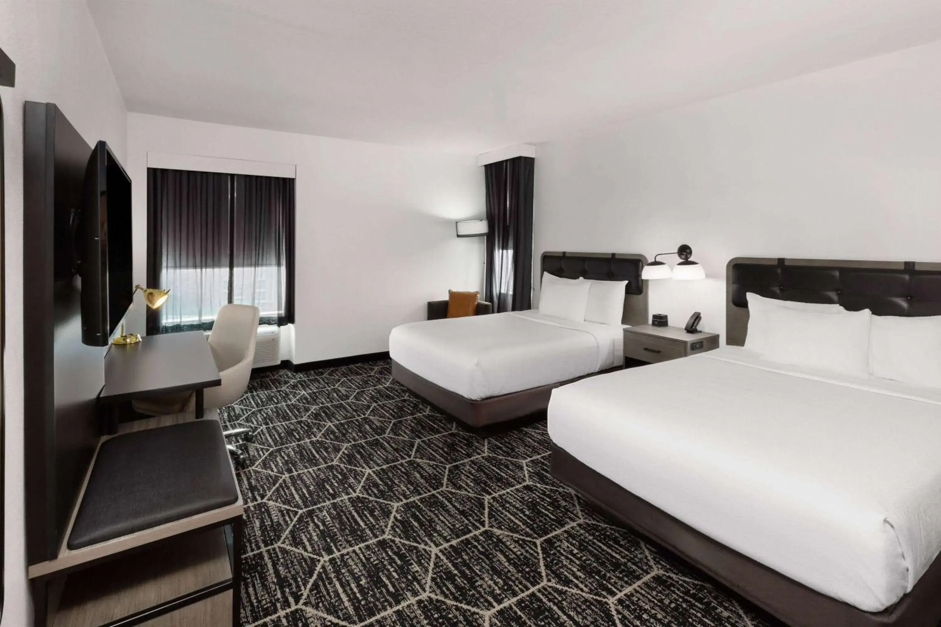 Photo of the whole room, Bed in La Quinta Inn & Suites by Wyndham Austin Parmer Tech Ridge Photo of the whole room, Bed in La Quinta Inn & Suites by Wyndham Austin Parmer Tech Ridge