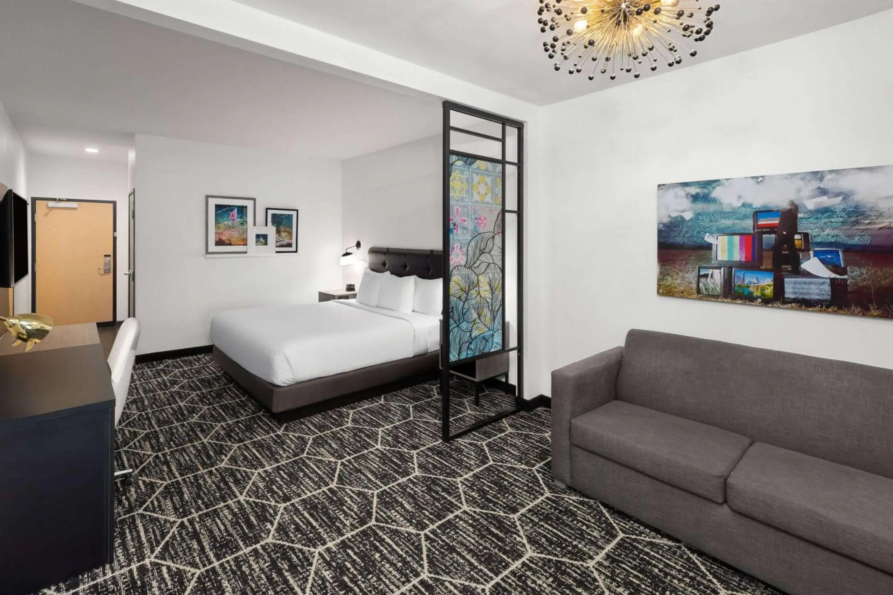 King Suite - Non-Smoking in La Quinta Inn & Suites by Wyndham Austin Parmer Tech Ridge King Suite - Non-Smoking in La Quinta Inn & Suites by Wyndham Austin Parmer Tech Ridge