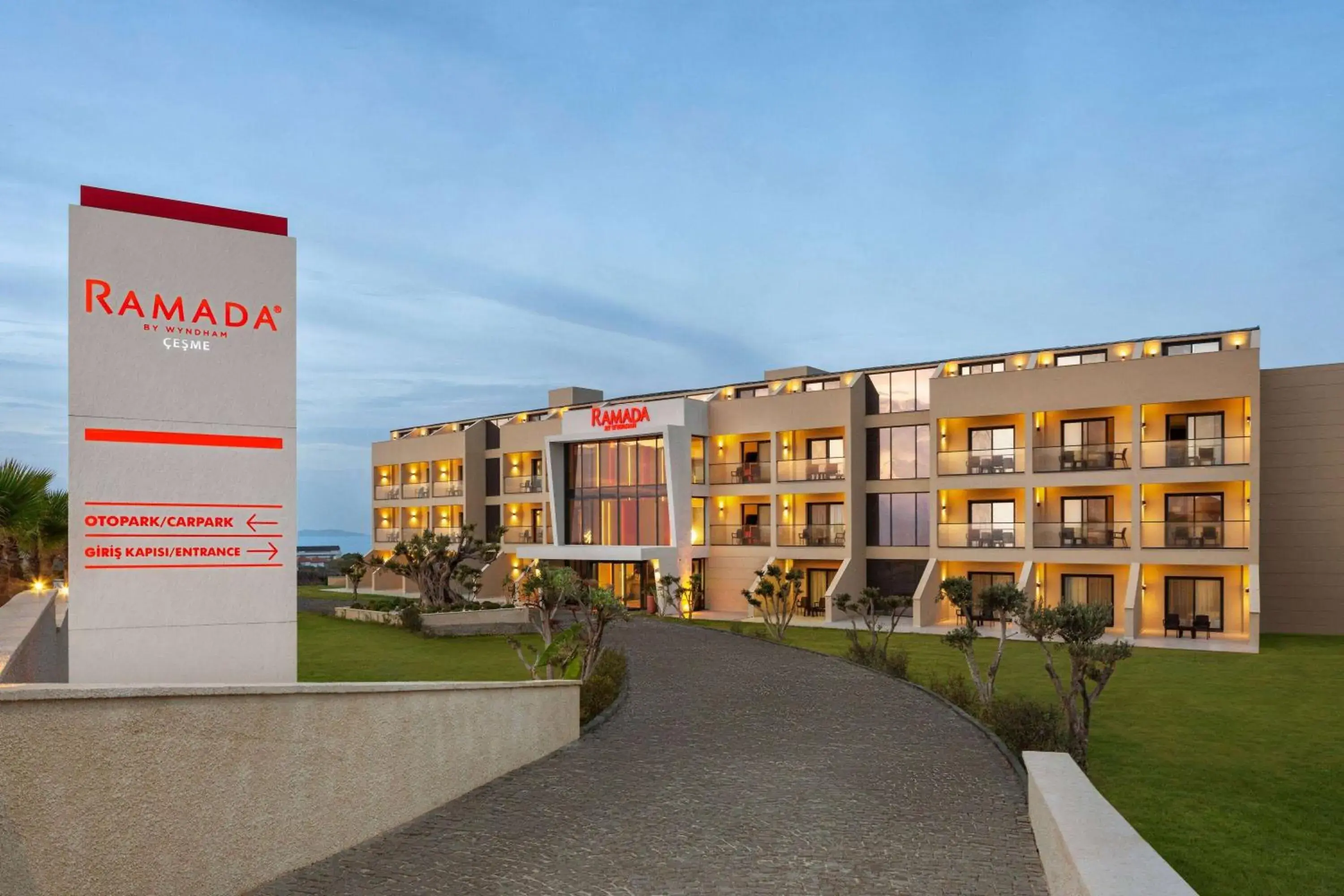 Property building in Ramada by Wyndham Cesme Property building in Ramada by Wyndham Cesme