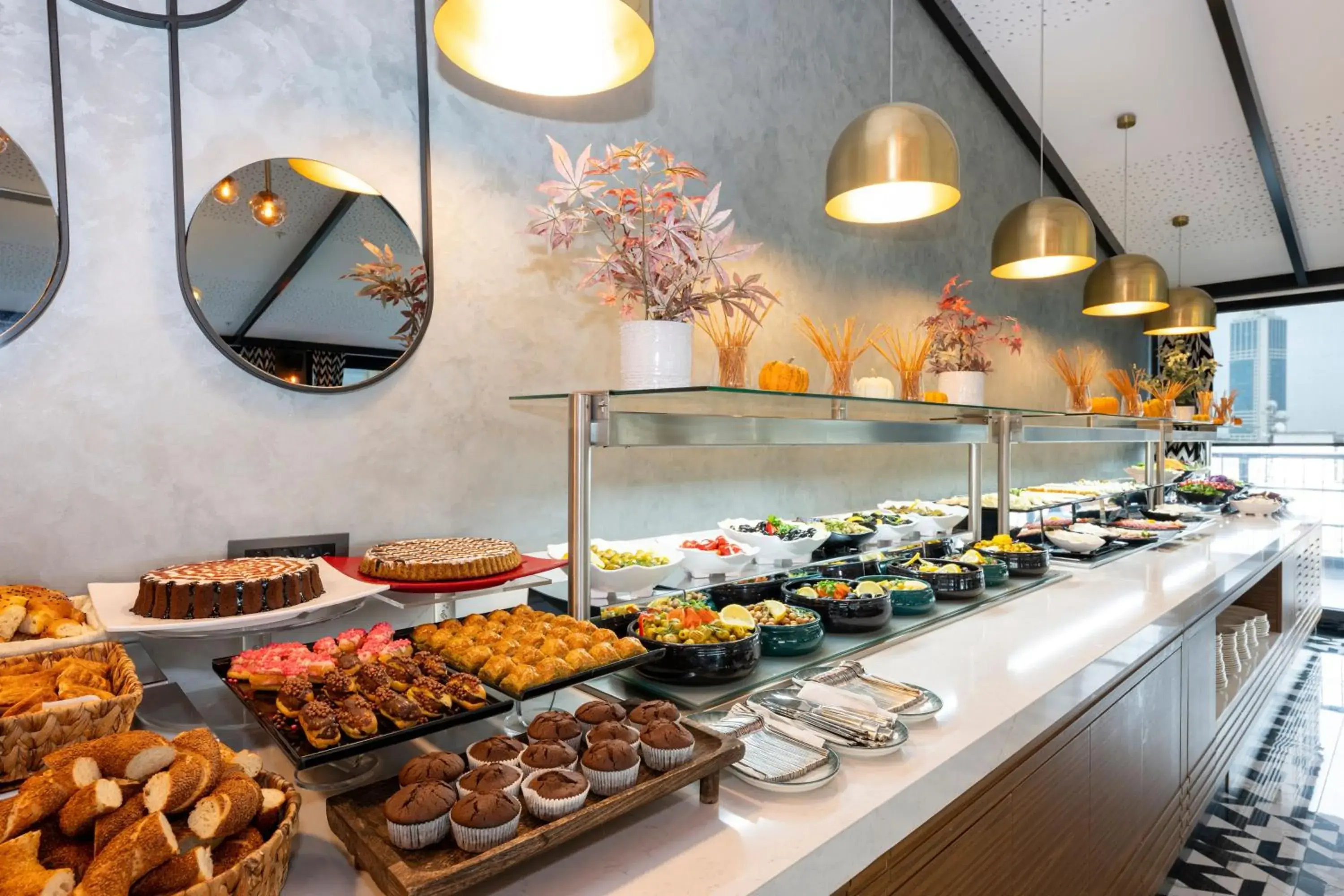 Restaurant/places to eat in Ramada Encore by Wyndham Istanbul Sisli Restaurant/places to eat in Ramada Encore by Wyndham Istanbul Sisli