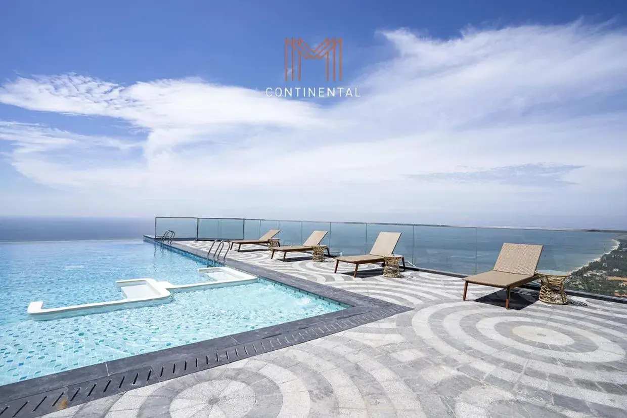 Pool view in M Continental by Mandala Mui Ne Pool view in M Continental by Mandala Mui Ne