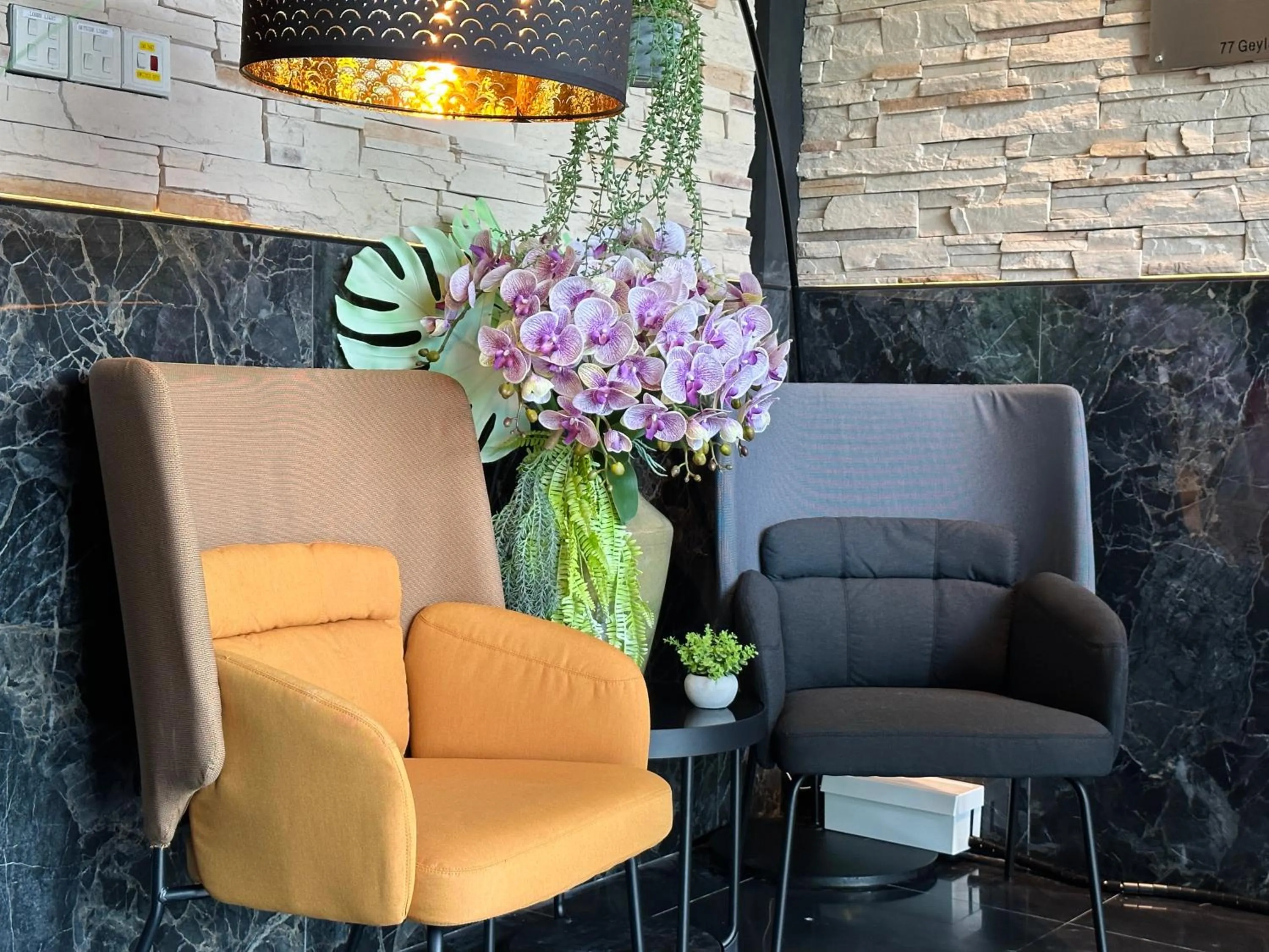 Lobby or reception in THE ROOM Capsule Hotel