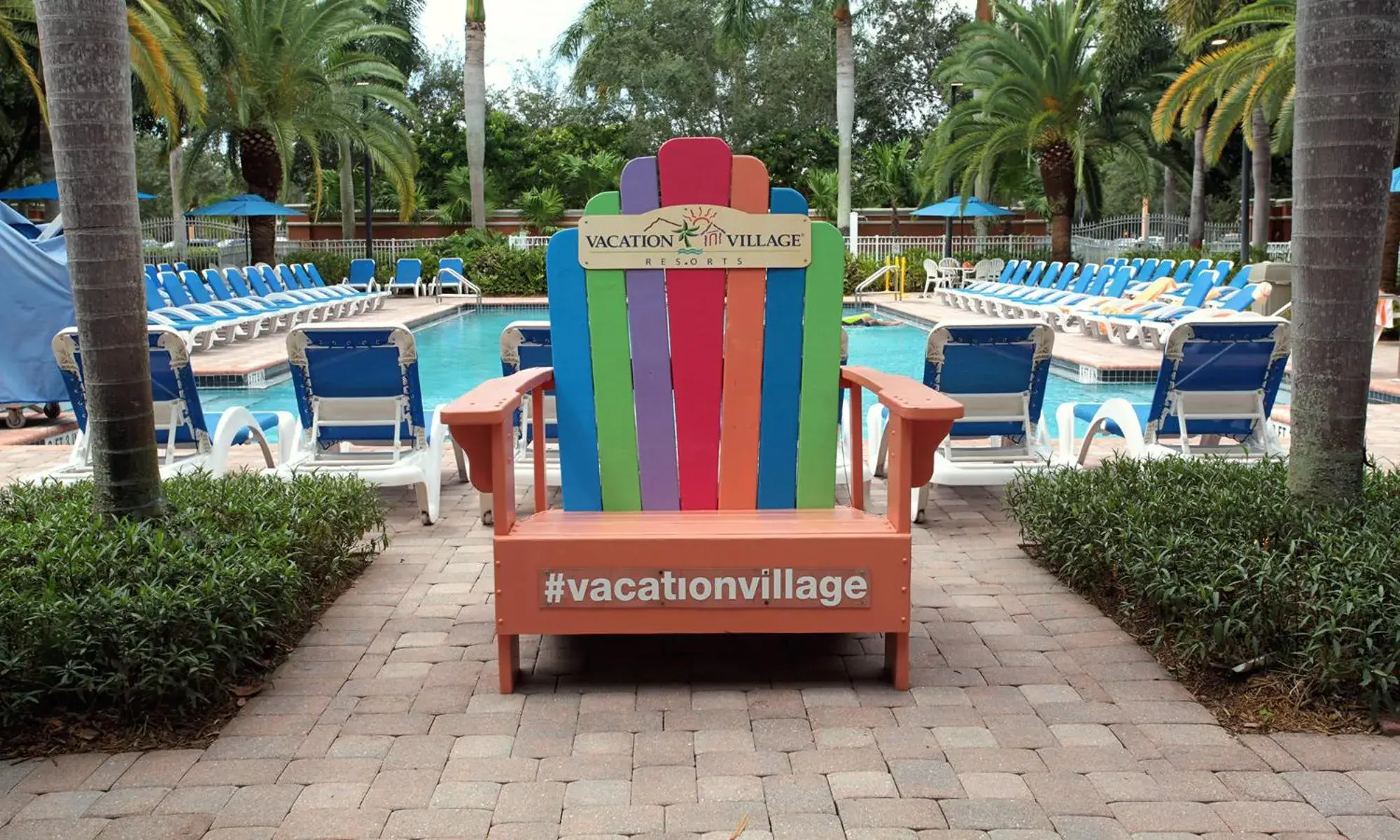 Swimming pool in Mizner Place at Weston Town Center, Fort Lauderdale Swimming pool in Mizner Place at Weston Town Center, Fort Lauderdale