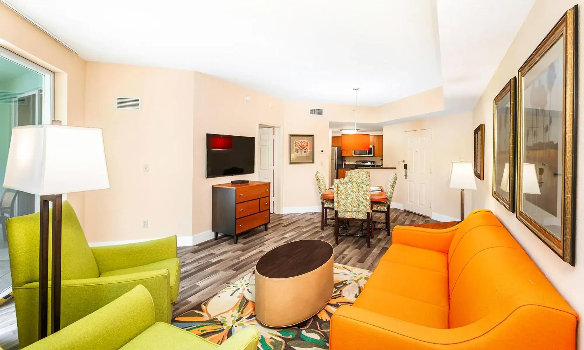 Living room in Mizner Place at Weston Town Center, Fort Lauderdale Living room in Mizner Place at Weston Town Center, Fort Lauderdale