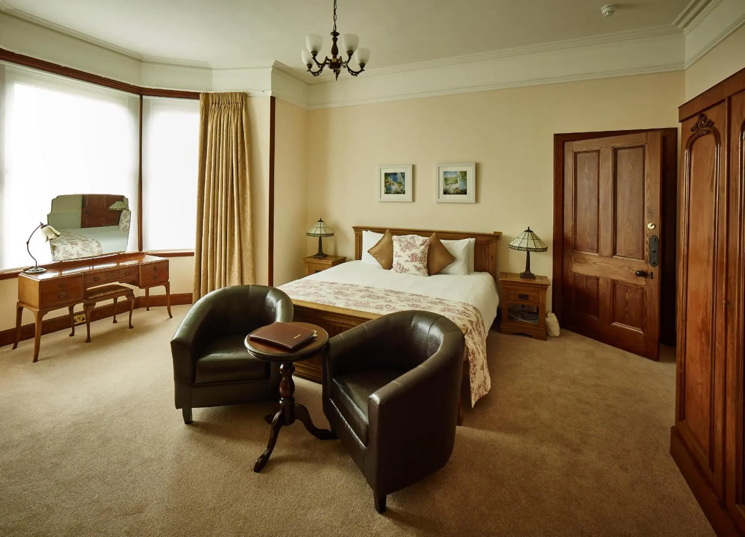 Bedroom, Bed in Tali Ayer Bedroom, Bed in Tali Ayer