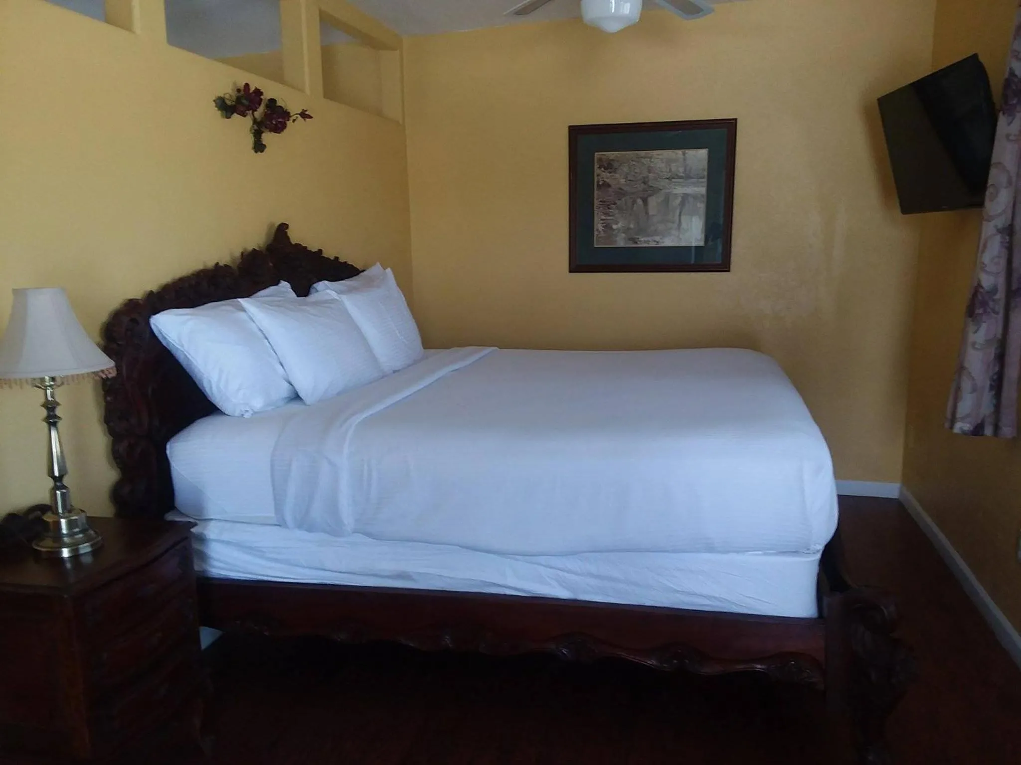 Bed in My Place Suites
