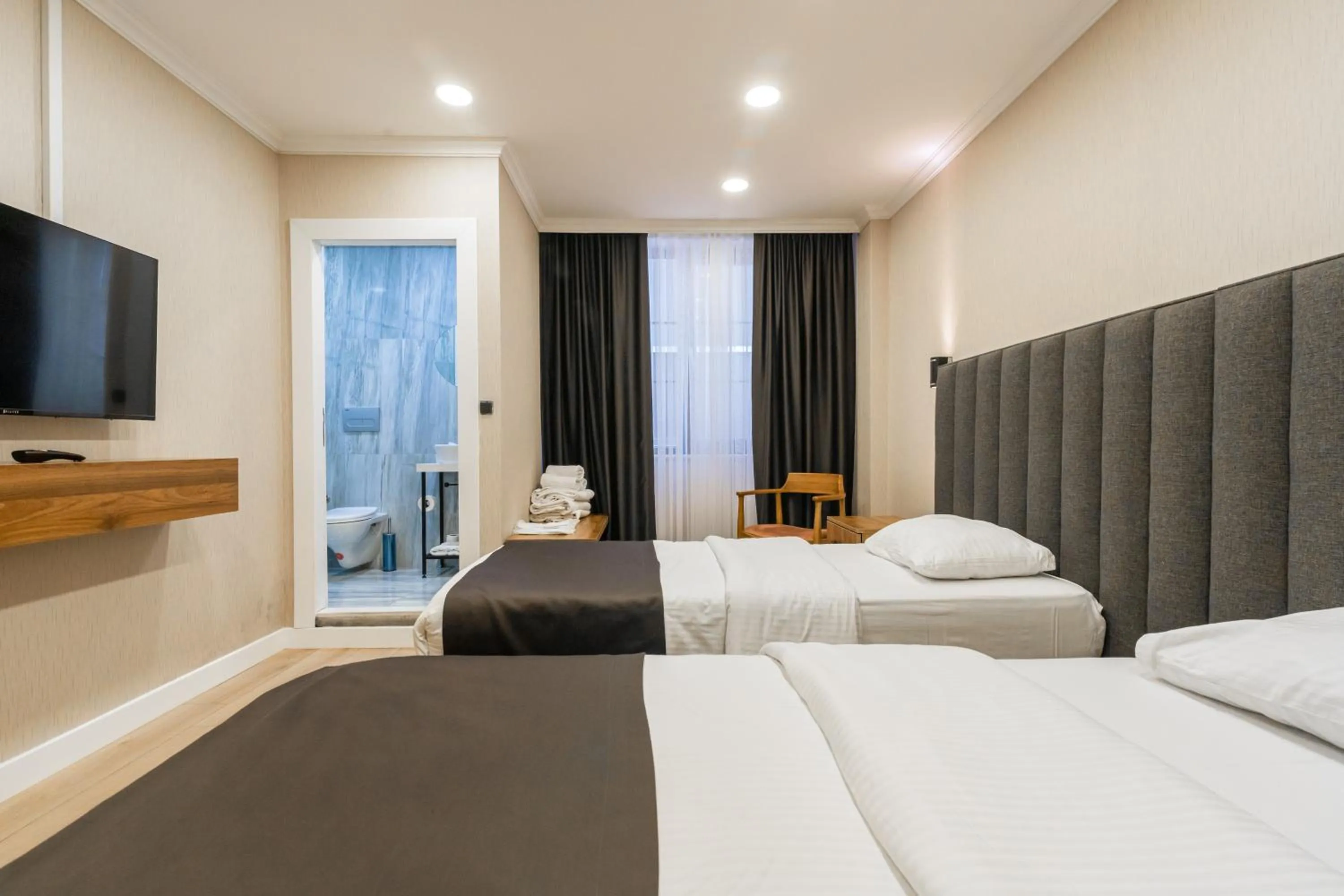 Bed in EÖB TAKSİM HOTEL