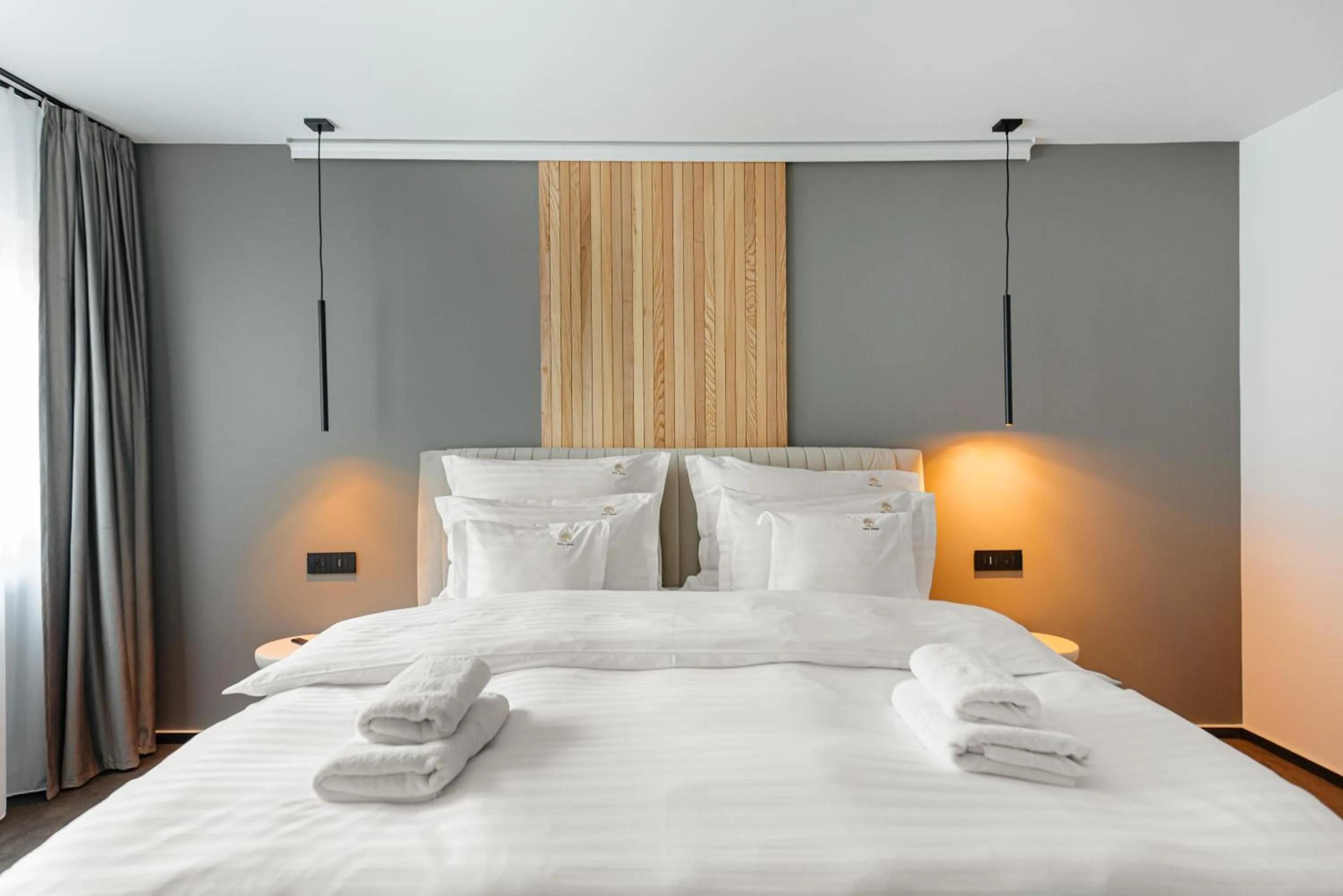 Bedroom, Bed in Terra Resort