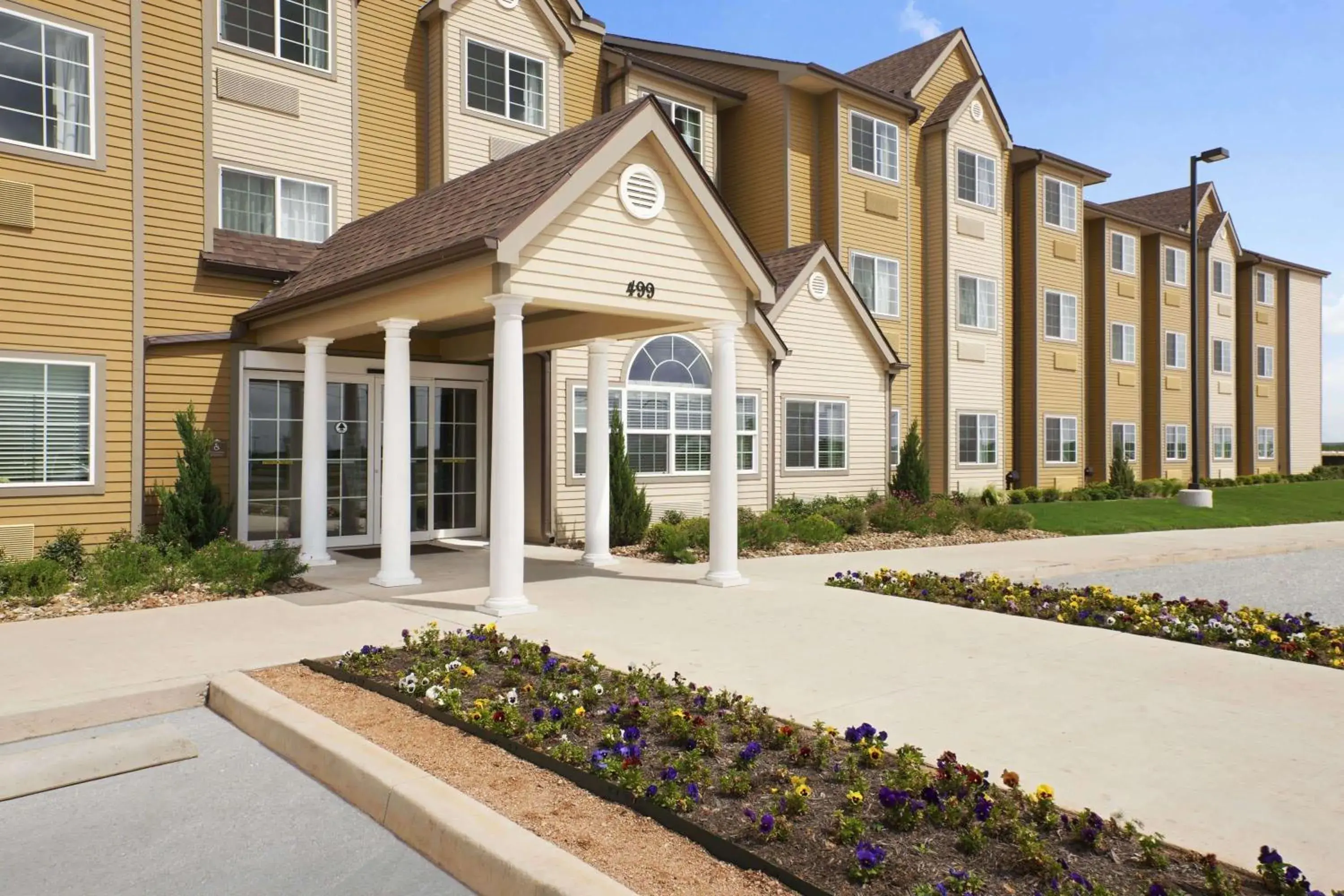 Property building in Microtel Inn & Suites Cotulla Property building in Microtel Inn & Suites Cotulla