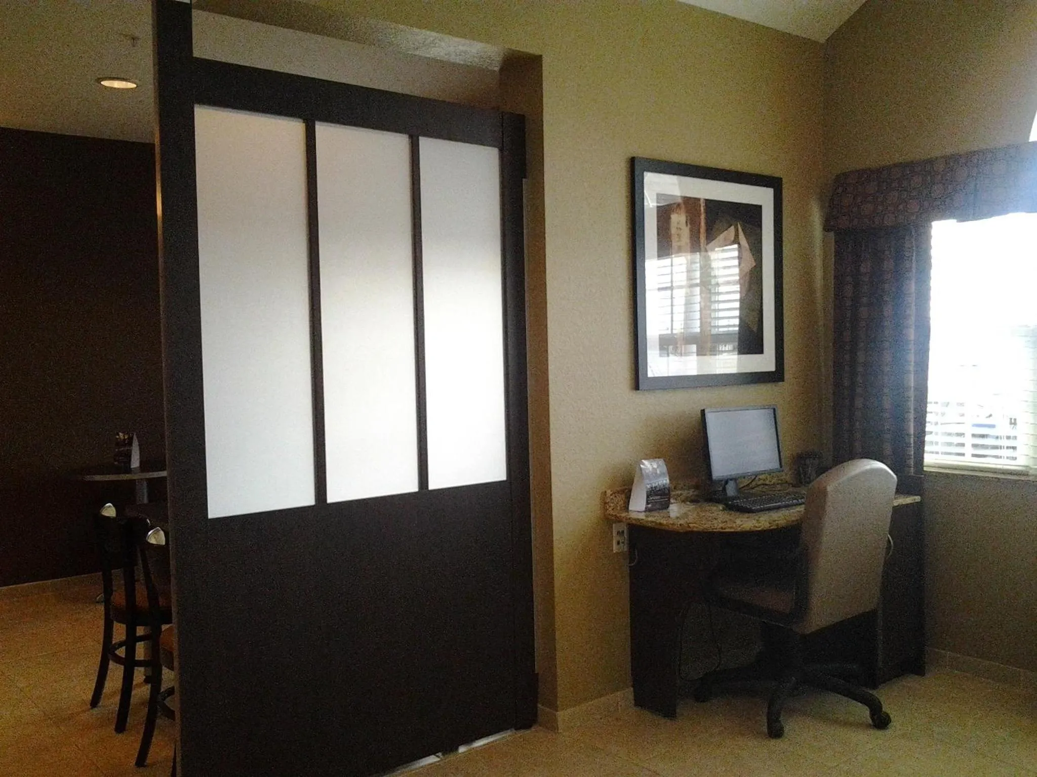 Business facilities in Microtel Inn & Suites Cotulla