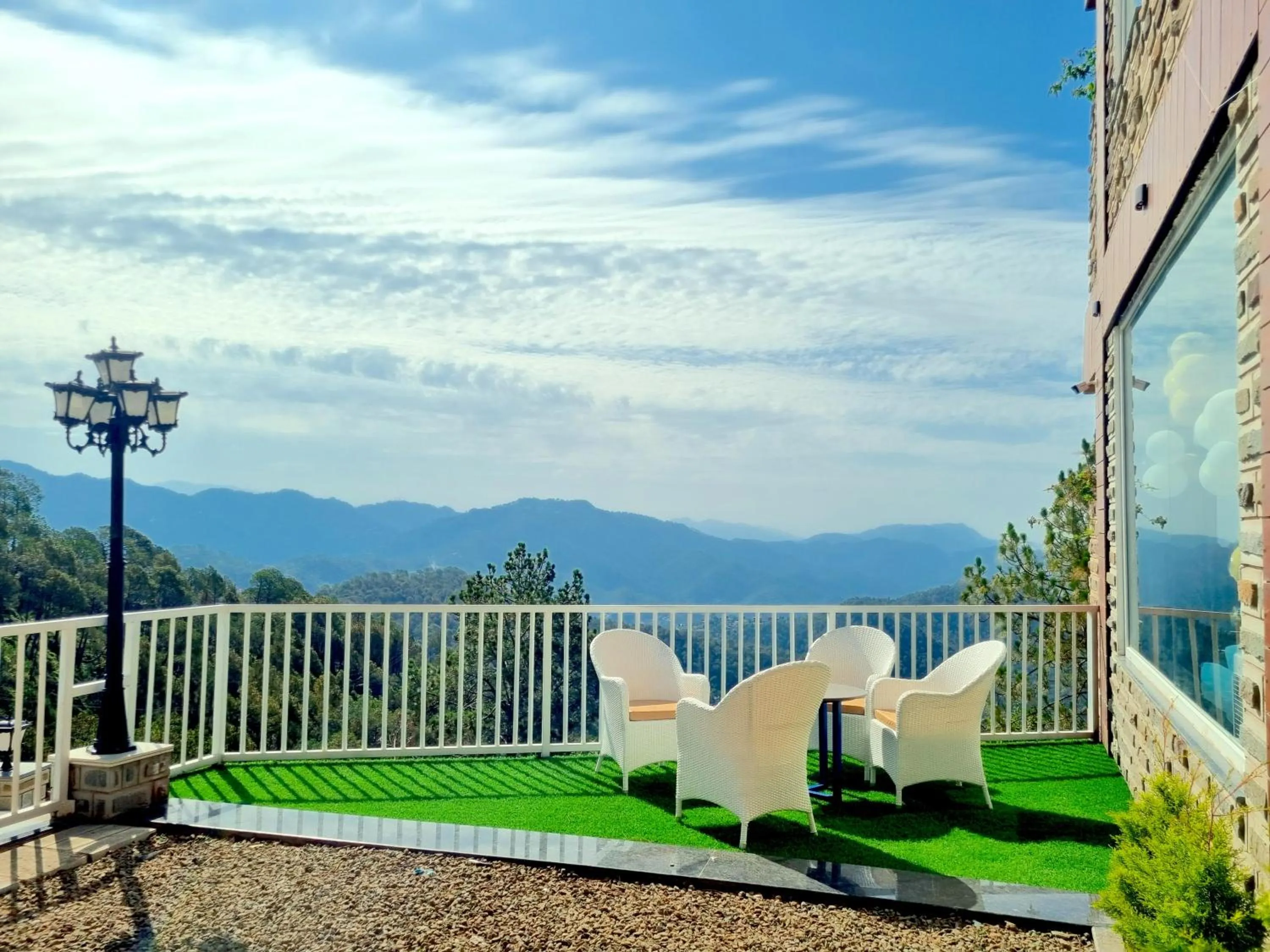 Property building in Hotel Wood Stock Luxury - A Boutique Property - Penthouse - Open Air Restaurant & Terrace