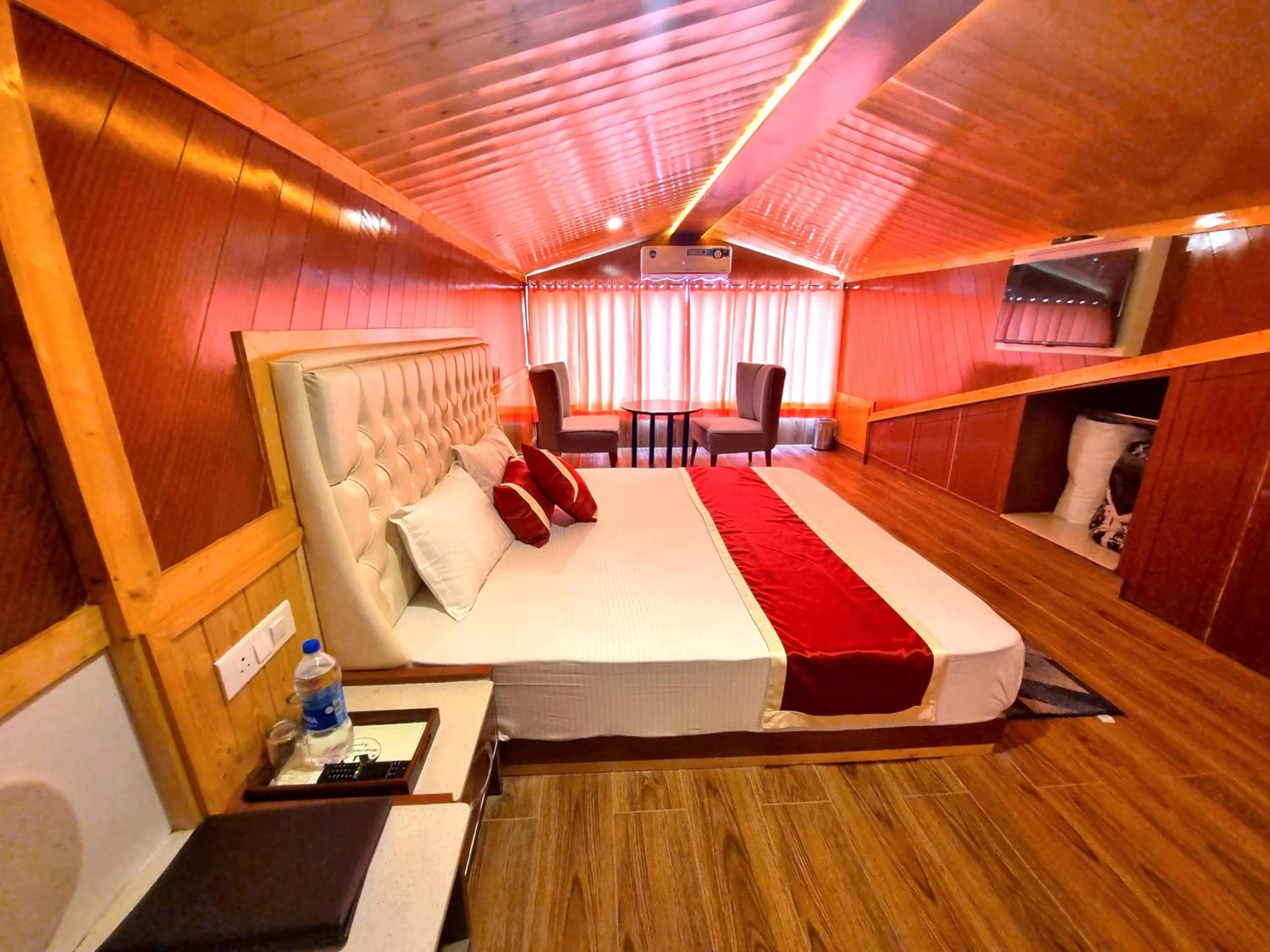 Bed in Hotel Wood Stock Luxury - A Boutique Property - Penthouse - Open Air Restaurant & Terrace