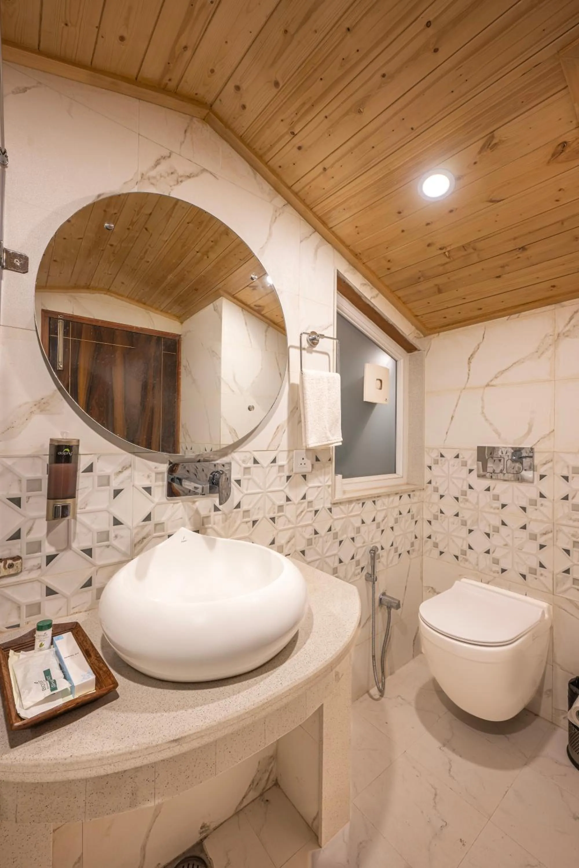 Bathroom in Hotel Wood Stock Luxury - A Boutique Property - Penthouse - Open Air Restaurant & Terrace