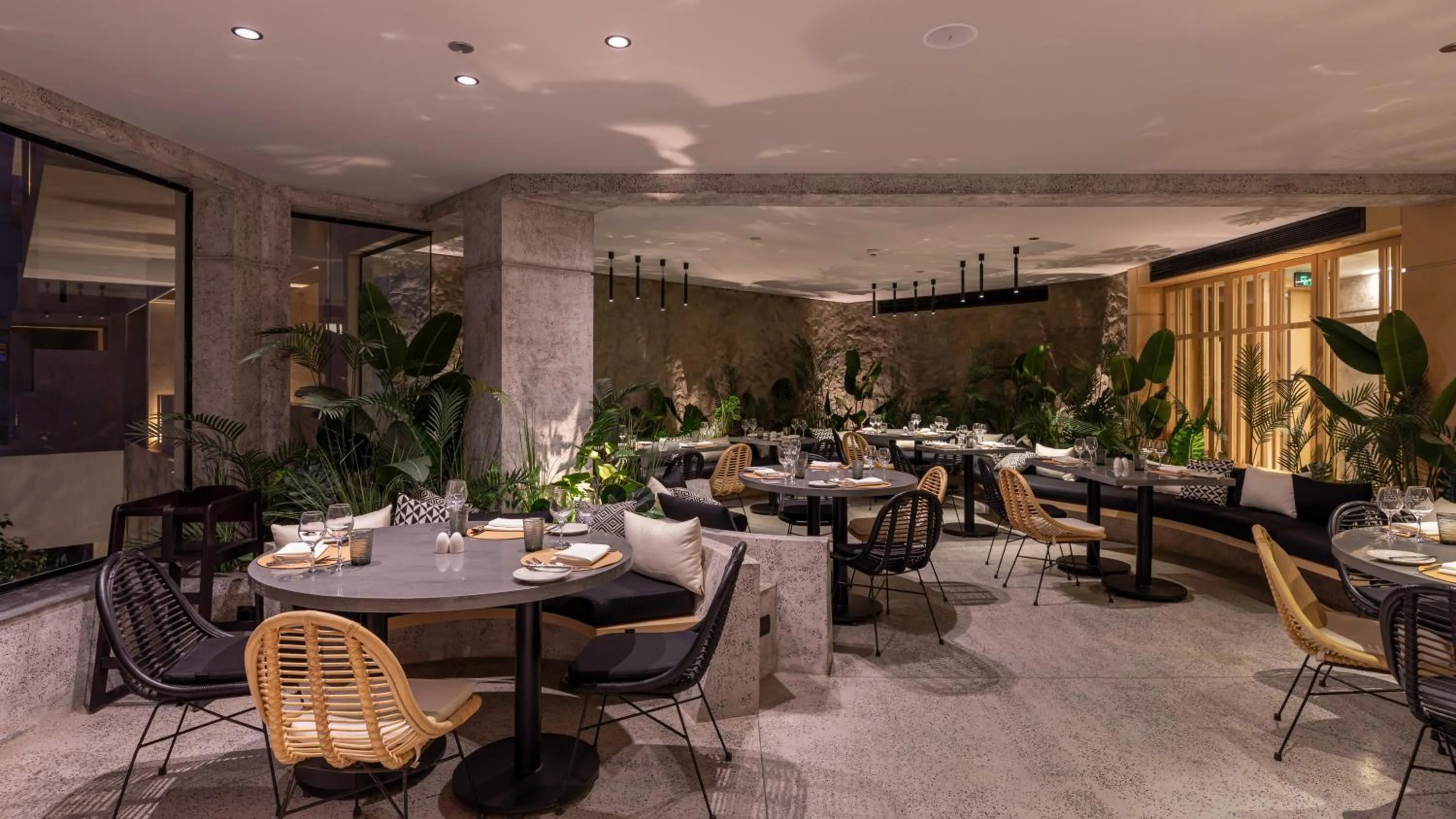 Restaurant/places to eat in Creek Hotel and Residences El Gouna