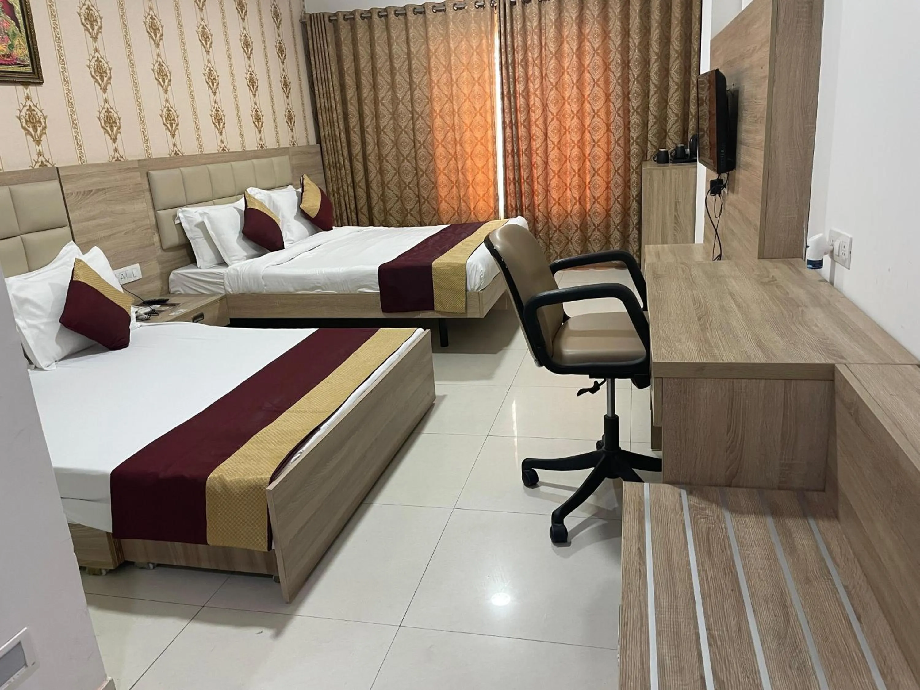 Bedroom, Bed in Hotel Seth Murlidhar Seva Sadan-Near Prem Mandir